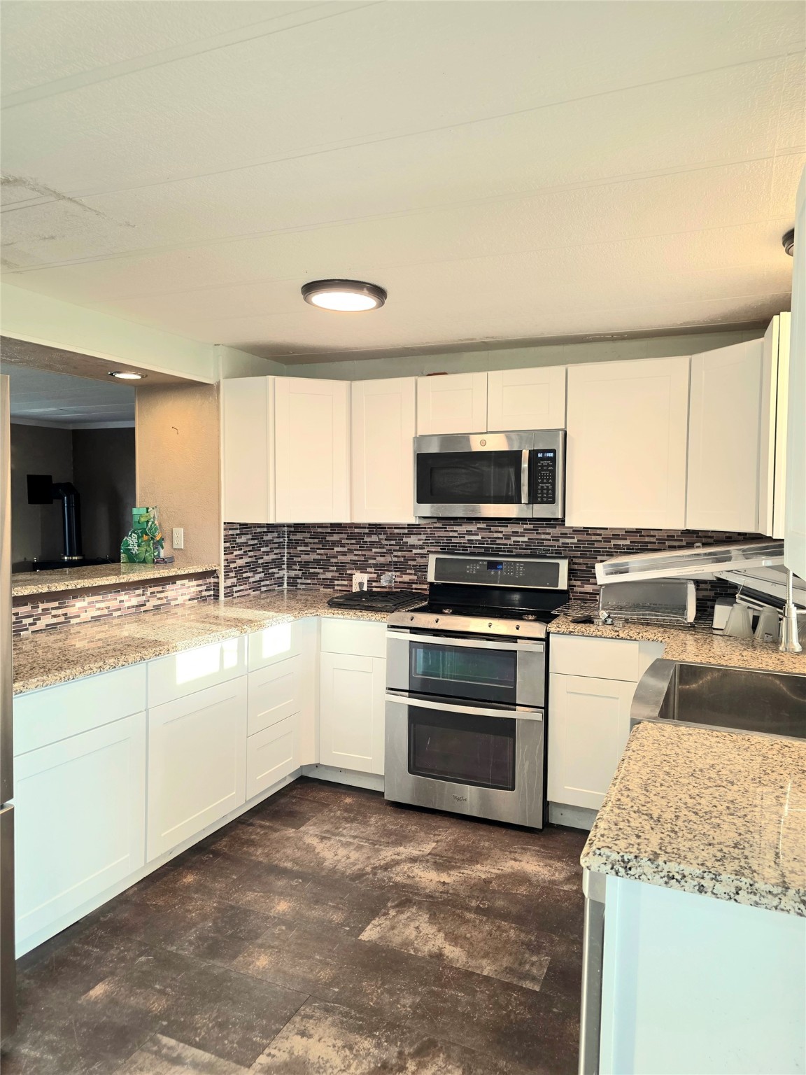 1203 Filmore Street Property Photo 2