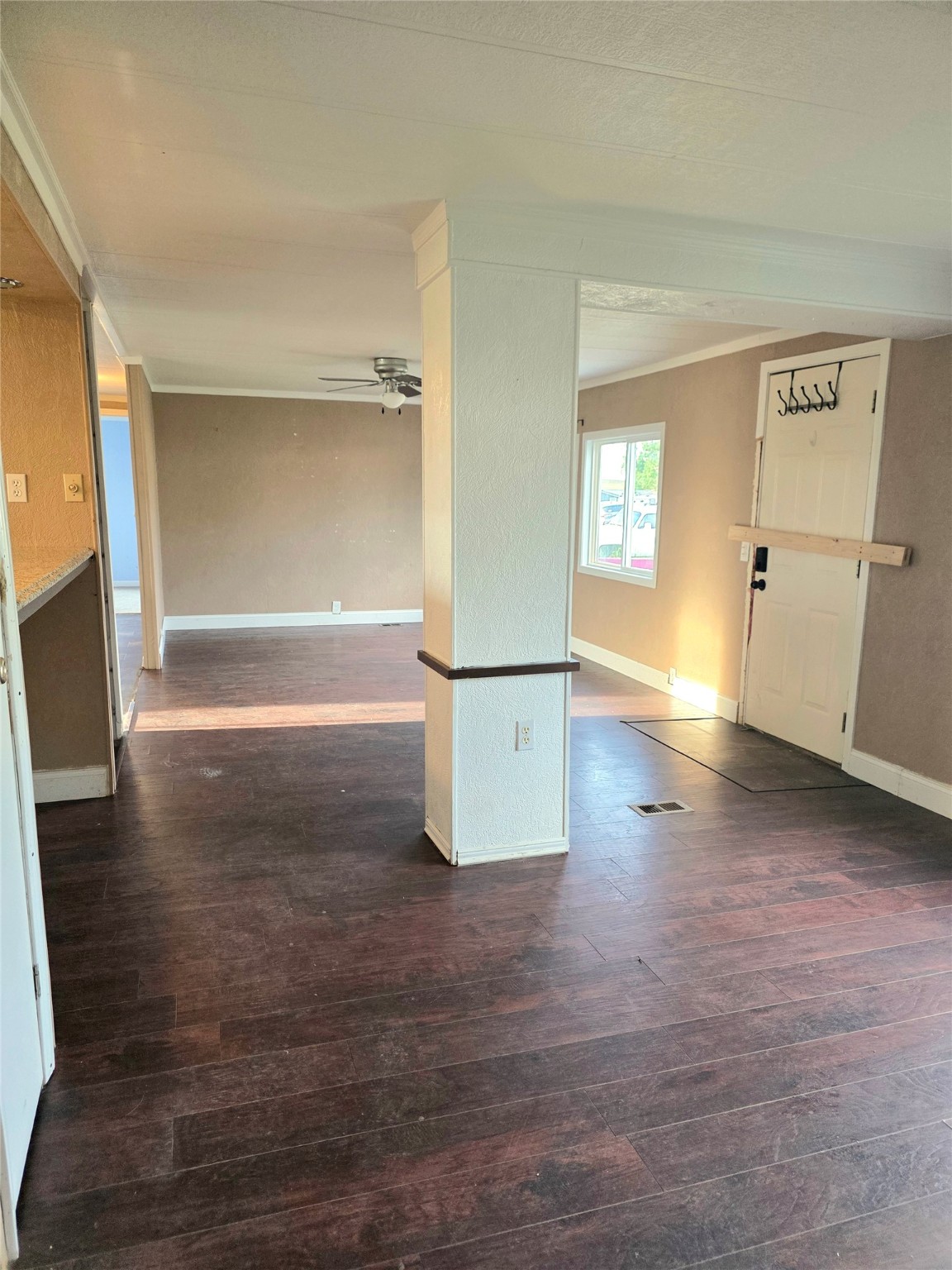 1203 Filmore Street Property Photo 4