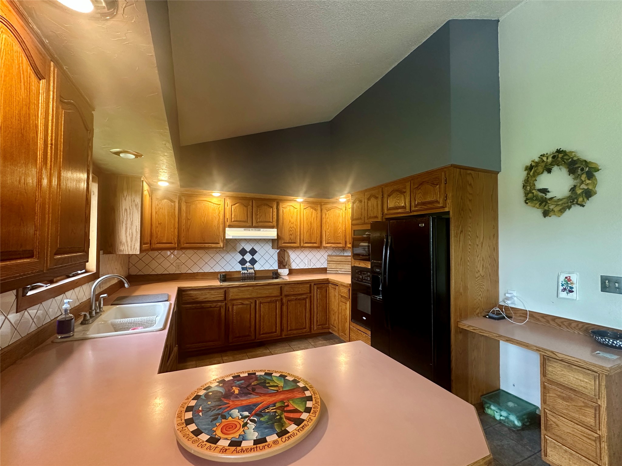 952 Chestnut Avenue Property Photo 16