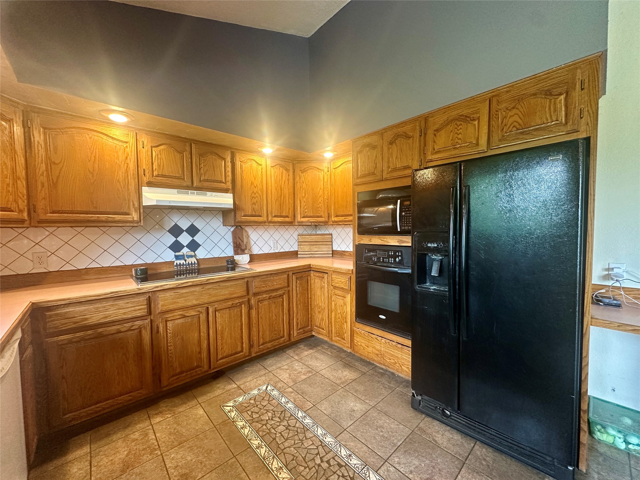952 Chestnut Avenue Property Photo 17
