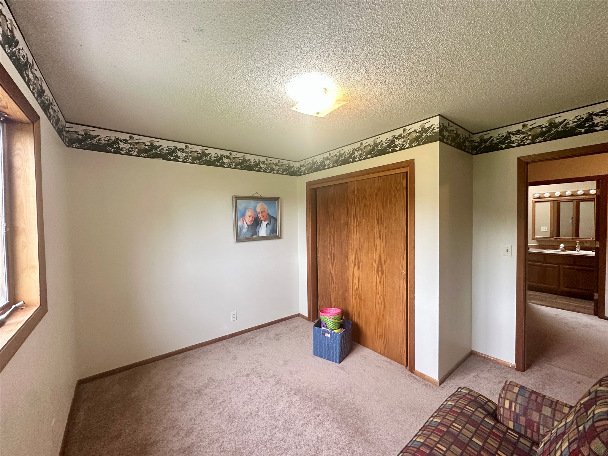 952 Chestnut Avenue Property Photo 26