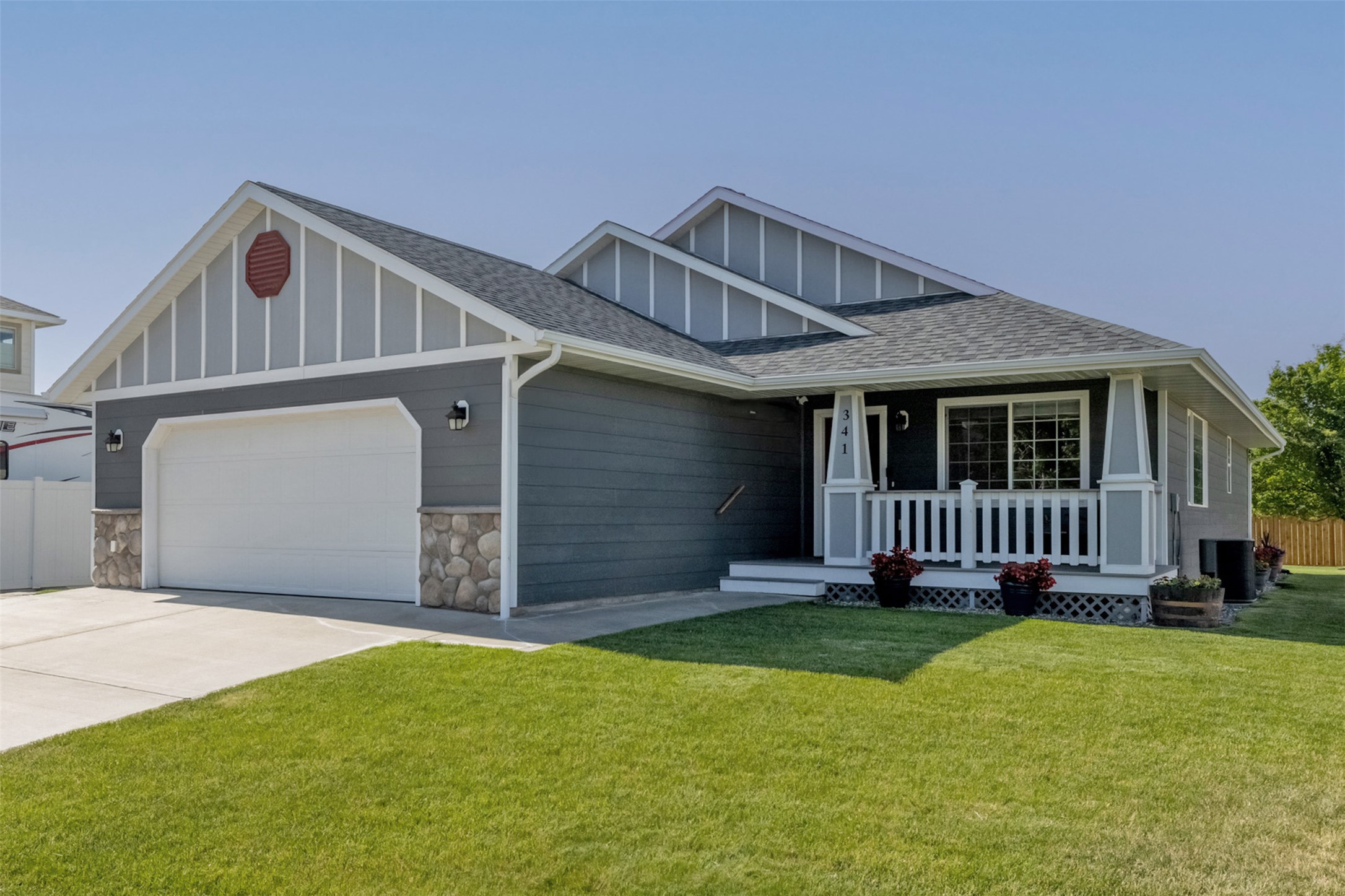 341 Northgate Loop Property Photo 1
