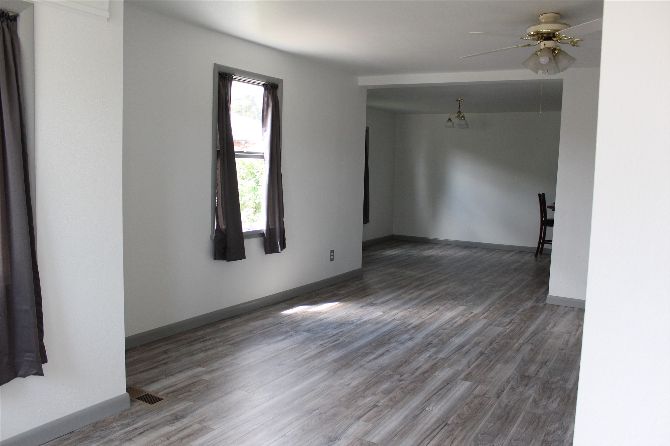 16 S Main Street Property Photo 5