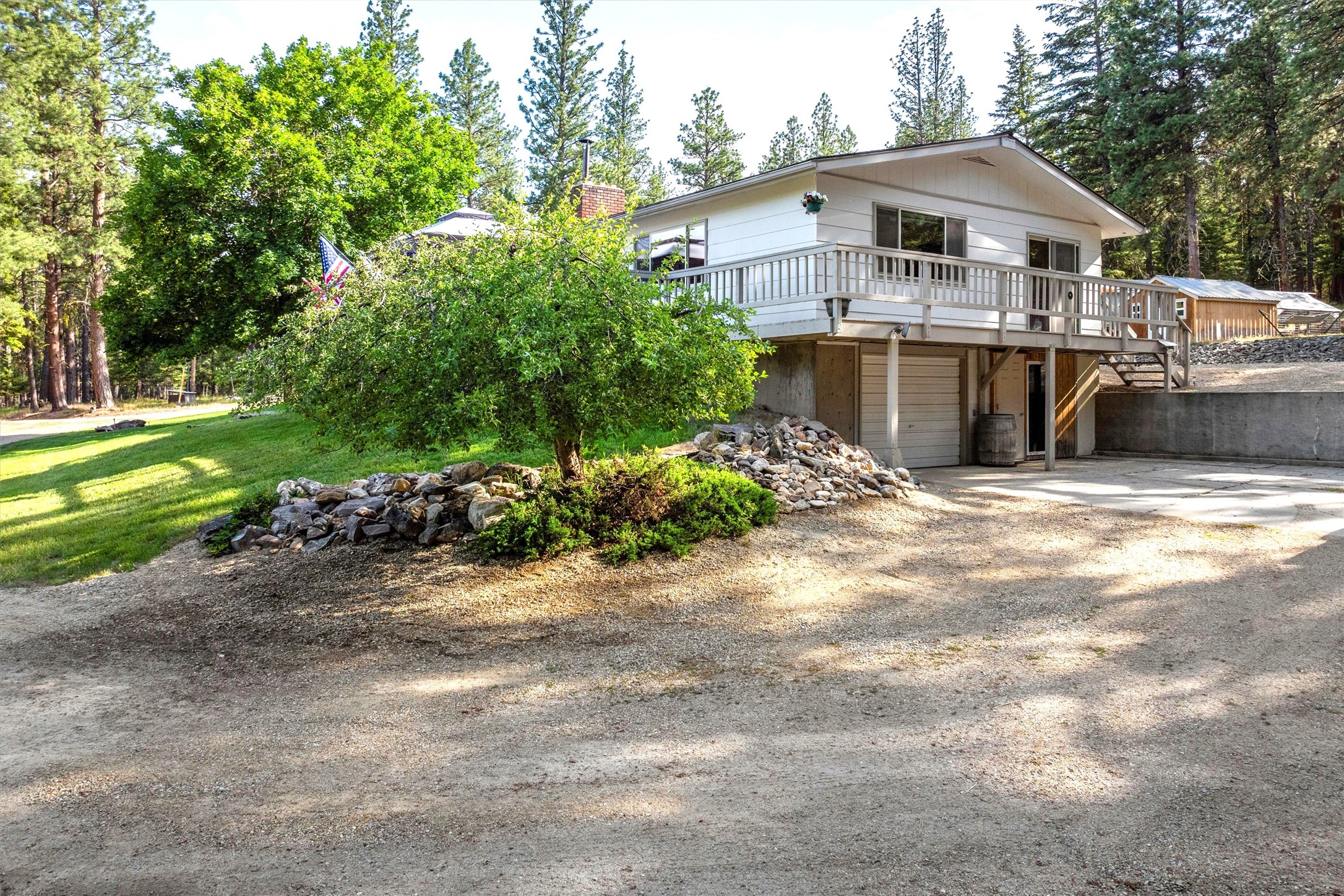 558 Timber Trail Property Photo 4