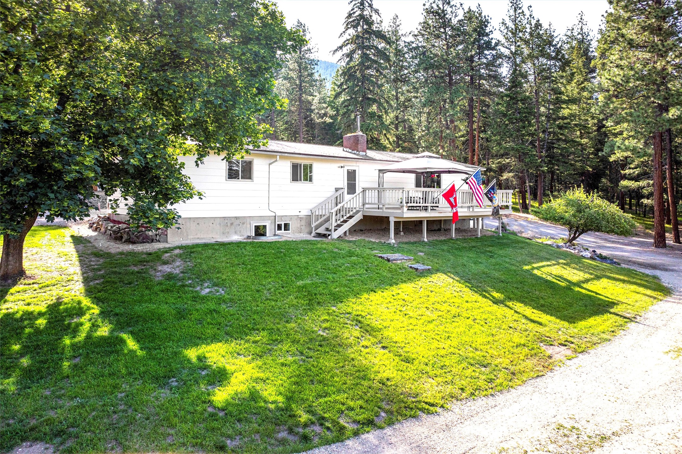 558 Timber Trail Property Photo 7