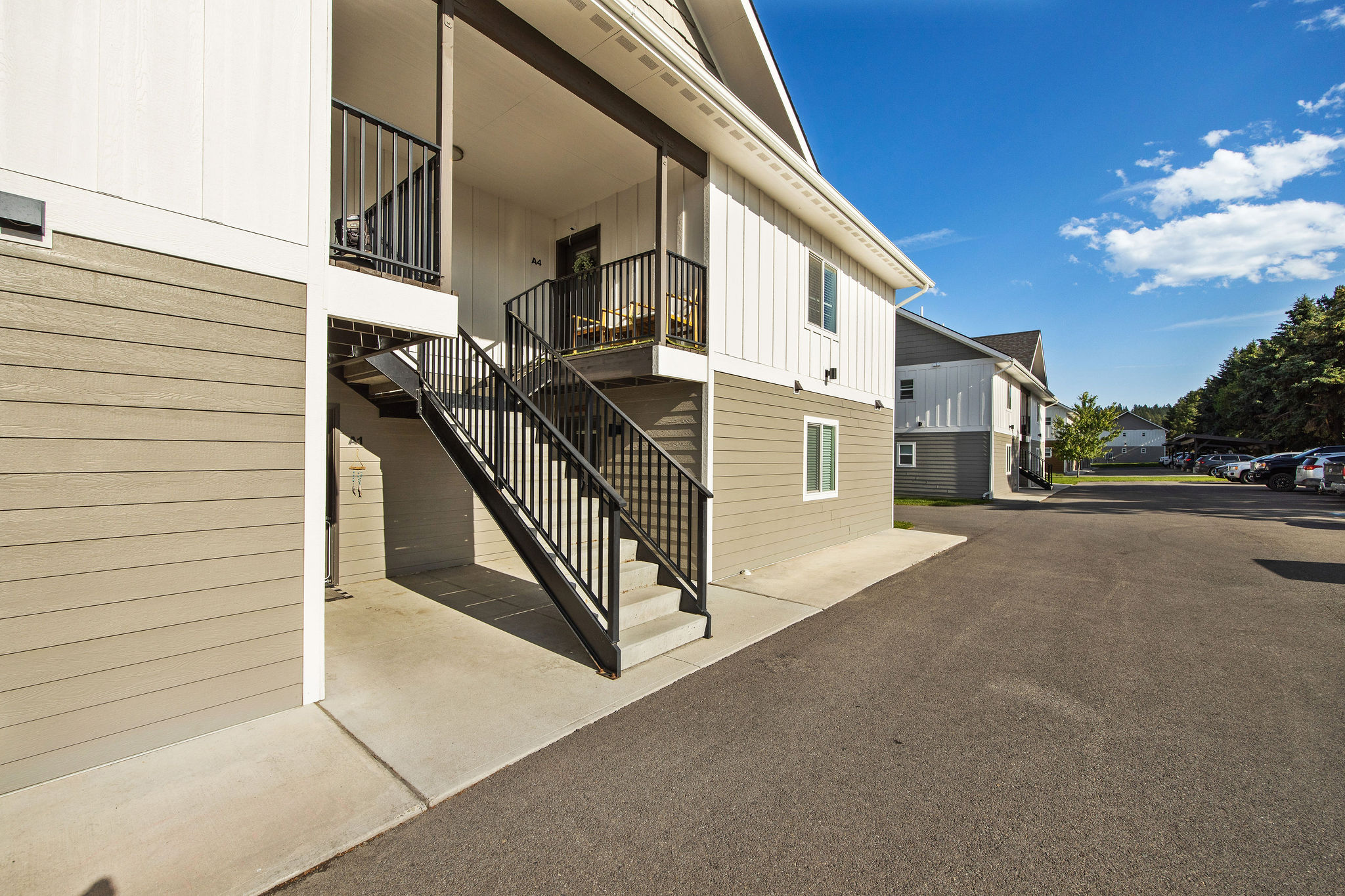 138 Jewel Basin Court Property Photo 10