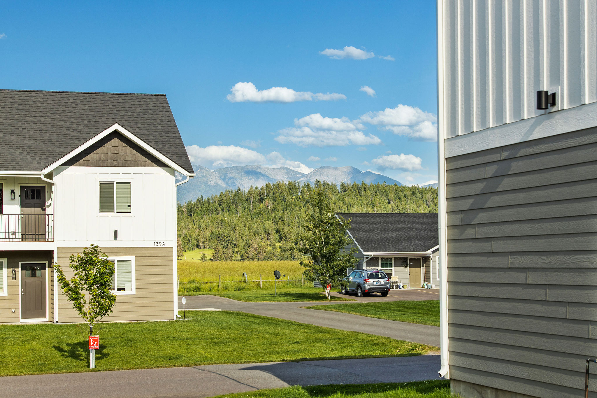 138 Jewel Basin Court Property Photo 11