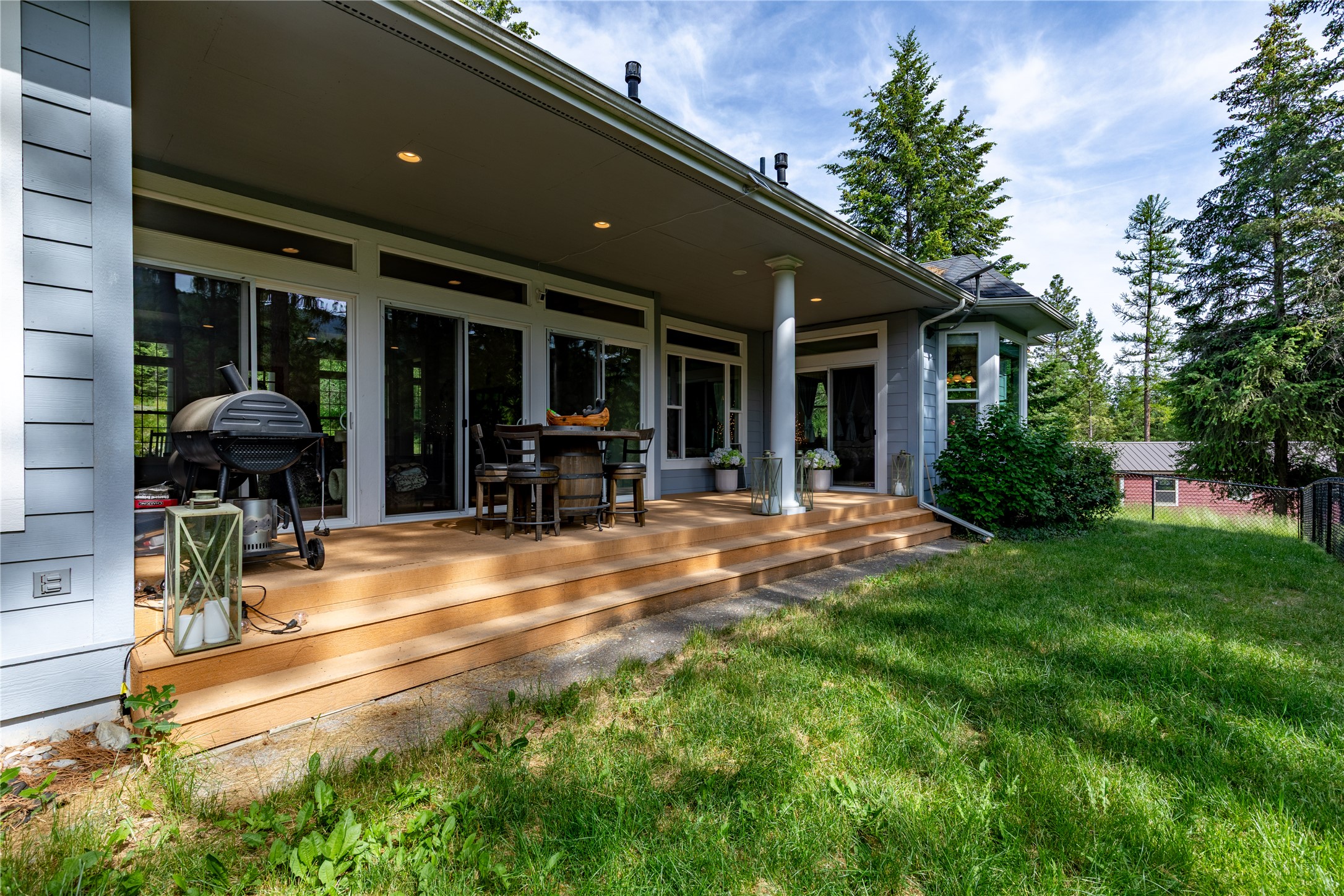 20245 Swan View Road Property Photo 7