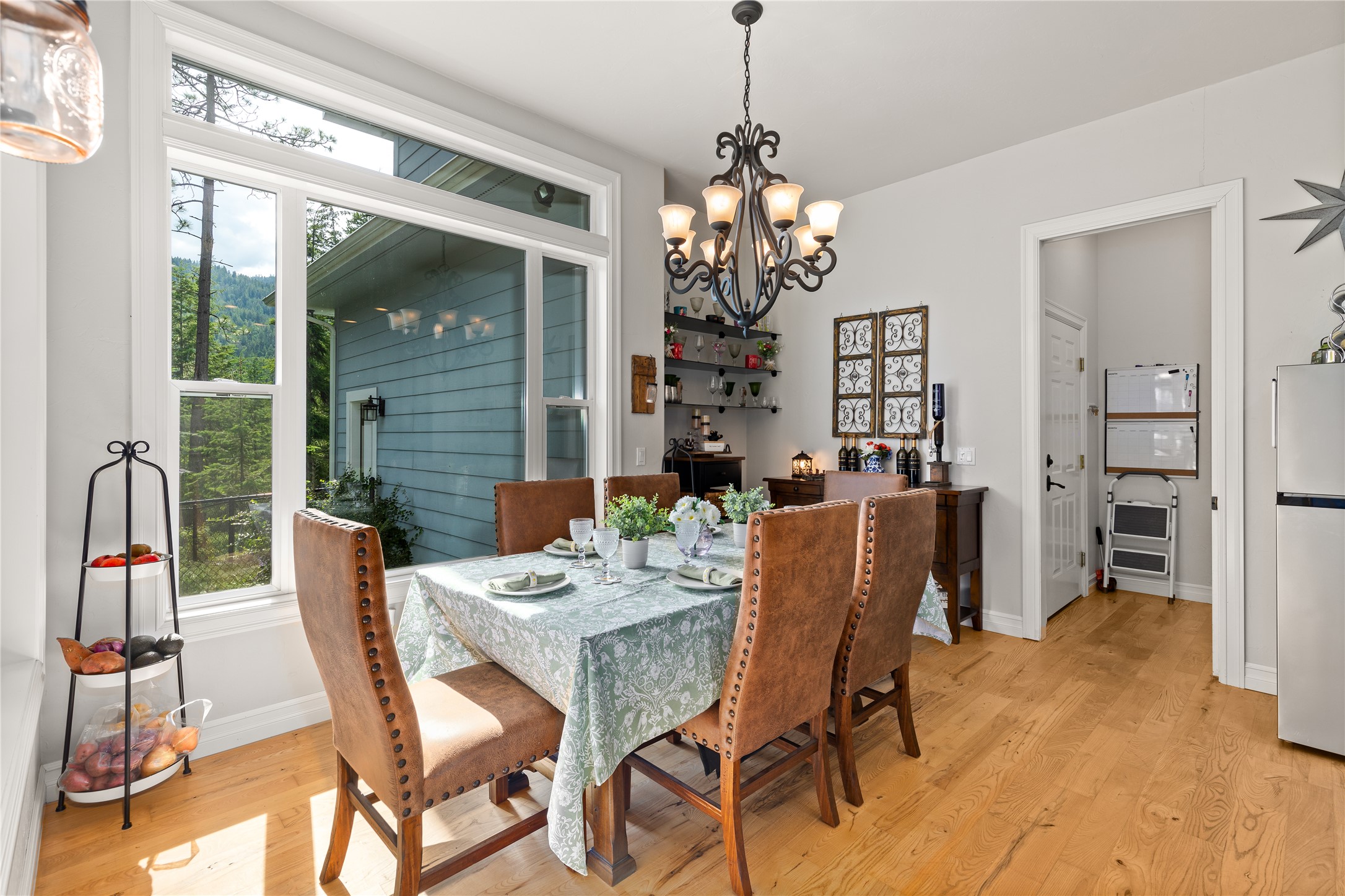 20245 Swan View Road Property Photo 16