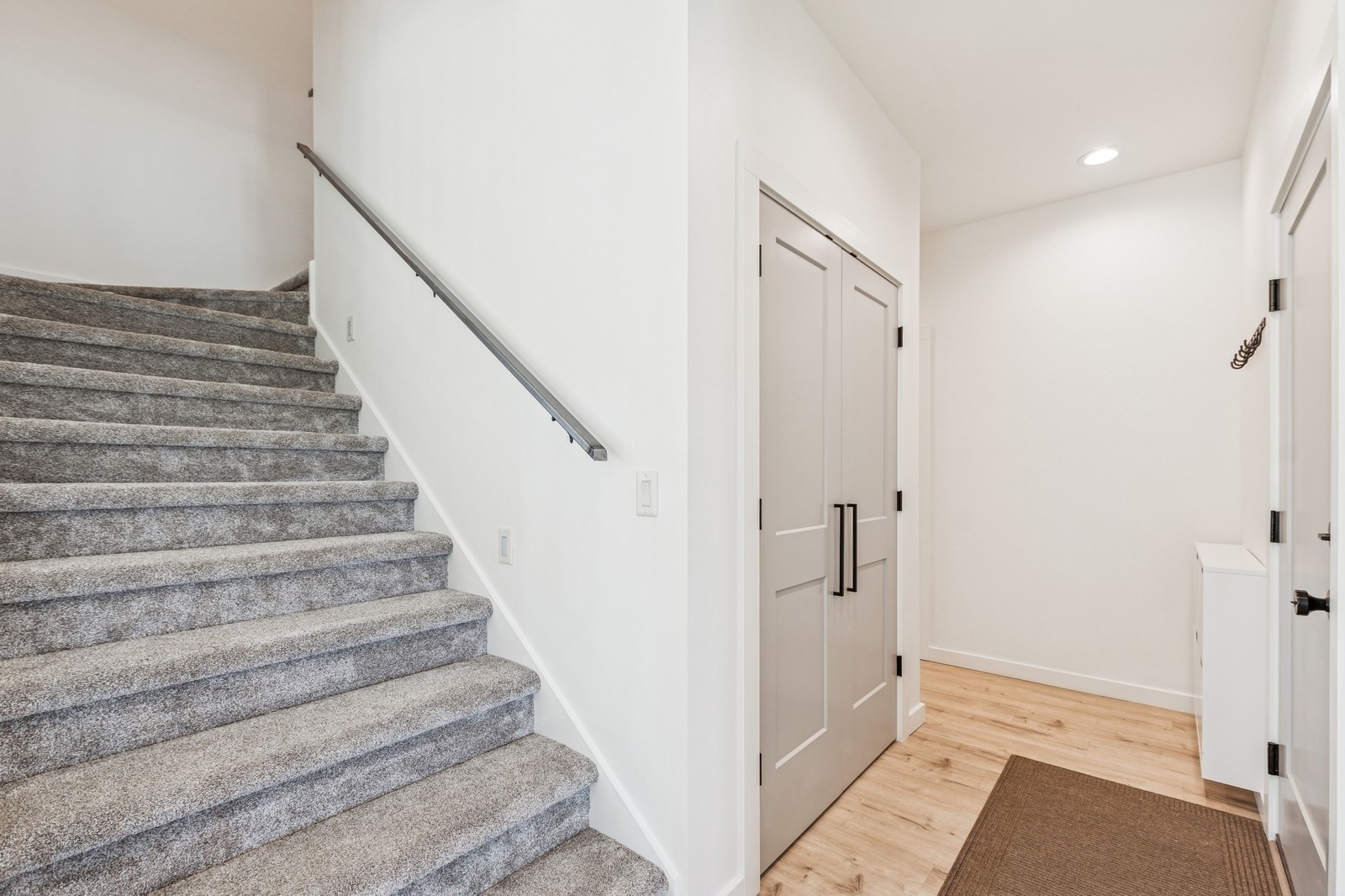140 Owl Loop Property Photo 27