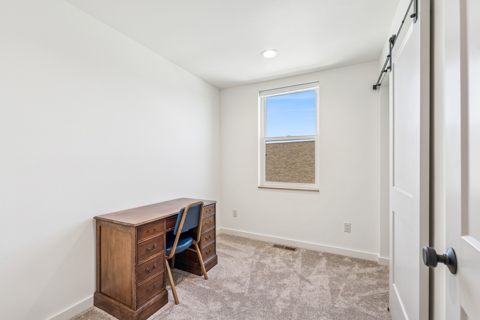 140 Owl Loop Property Photo 33