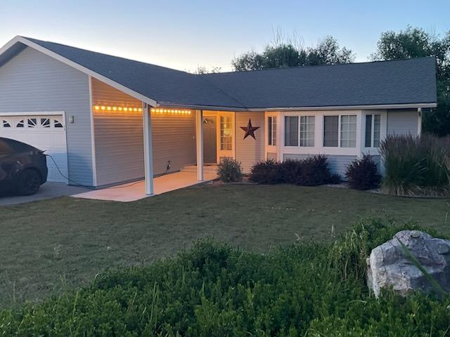 22 B Avenue Property Photo 1