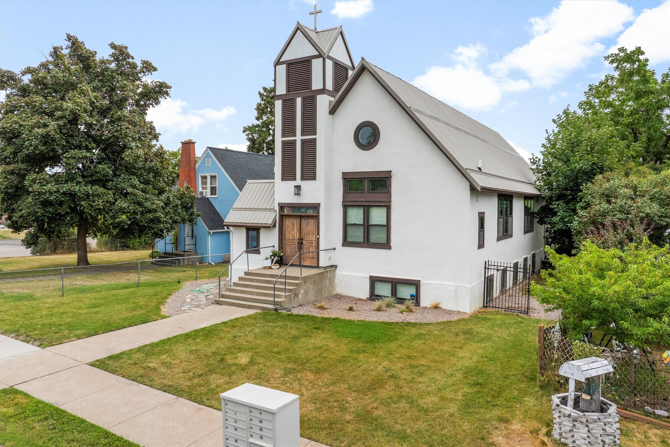 503 4th Avenue E Property Photo 2