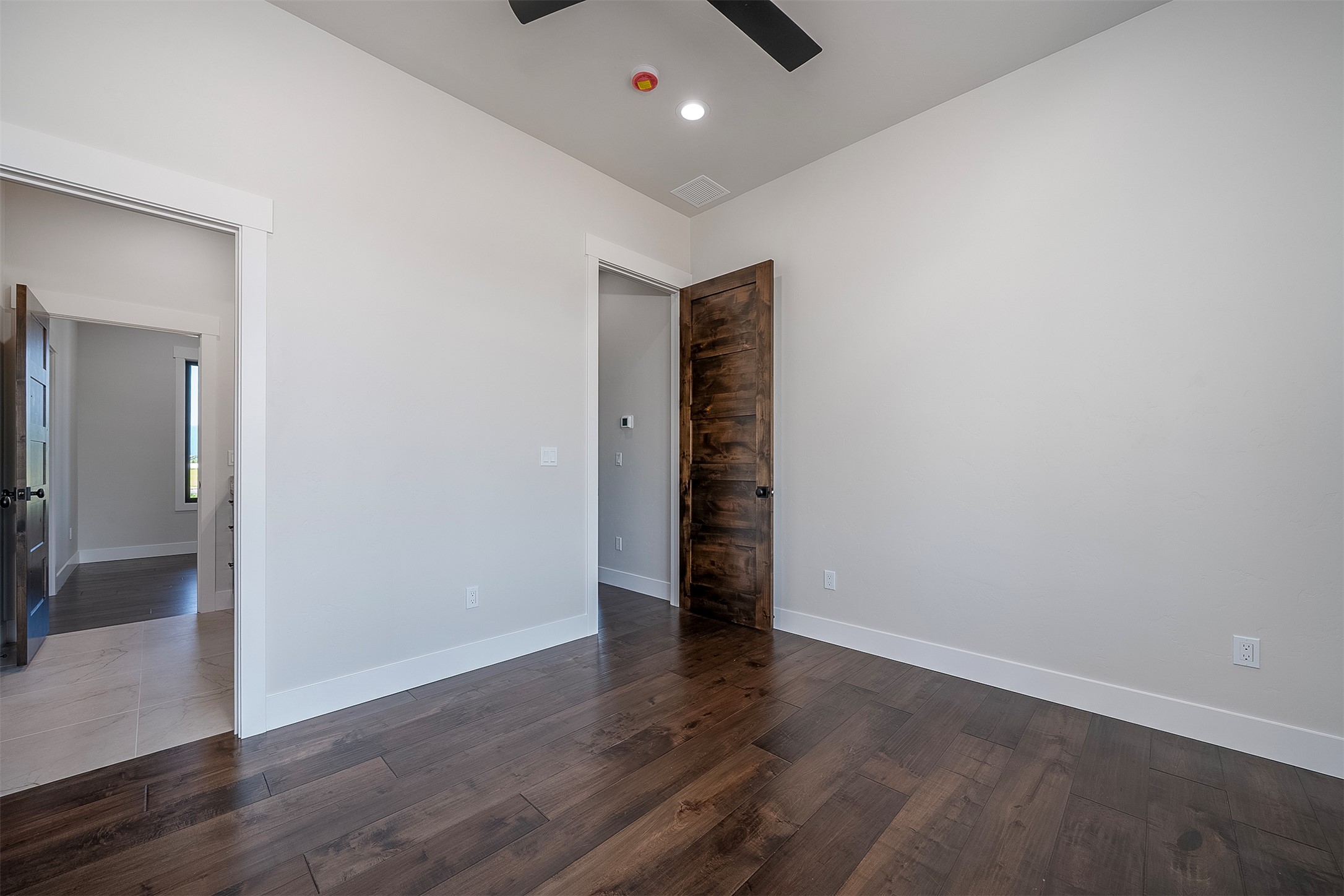 228 Holbrook Drive Property Photo 34