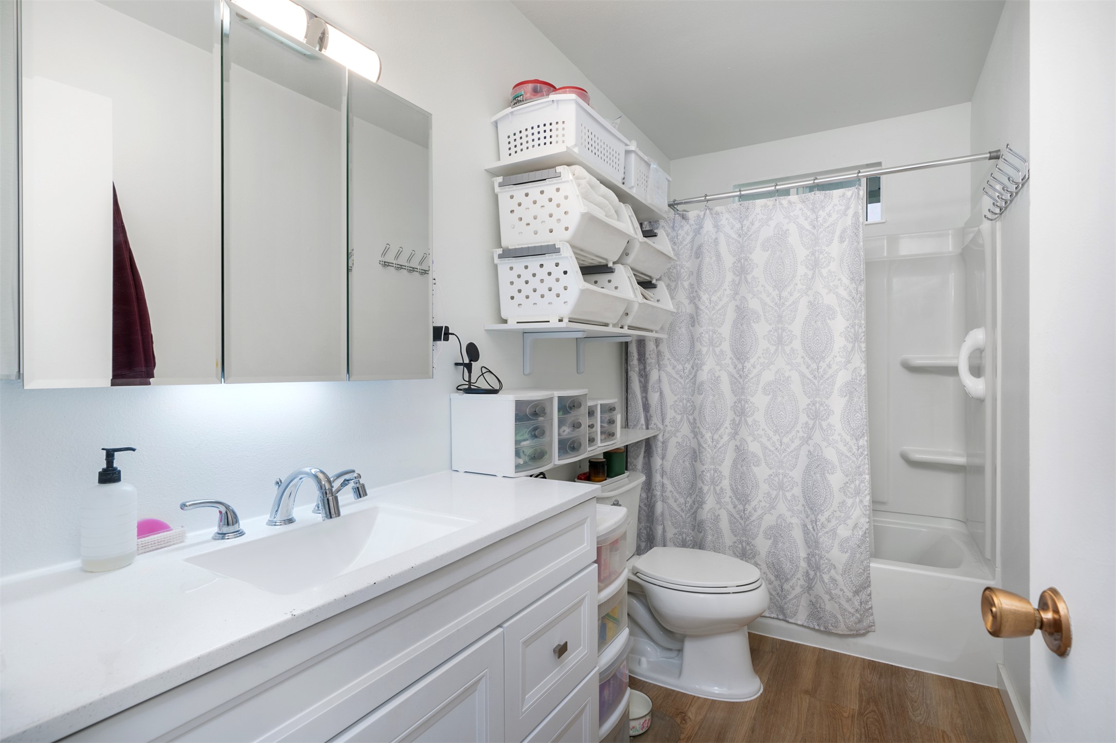 609 11th Avenue E Property Photo 17