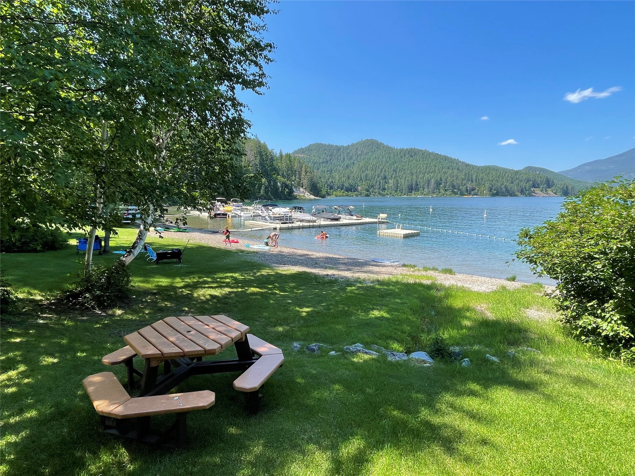 1725 Lion Mountain Drive Property Photo 16