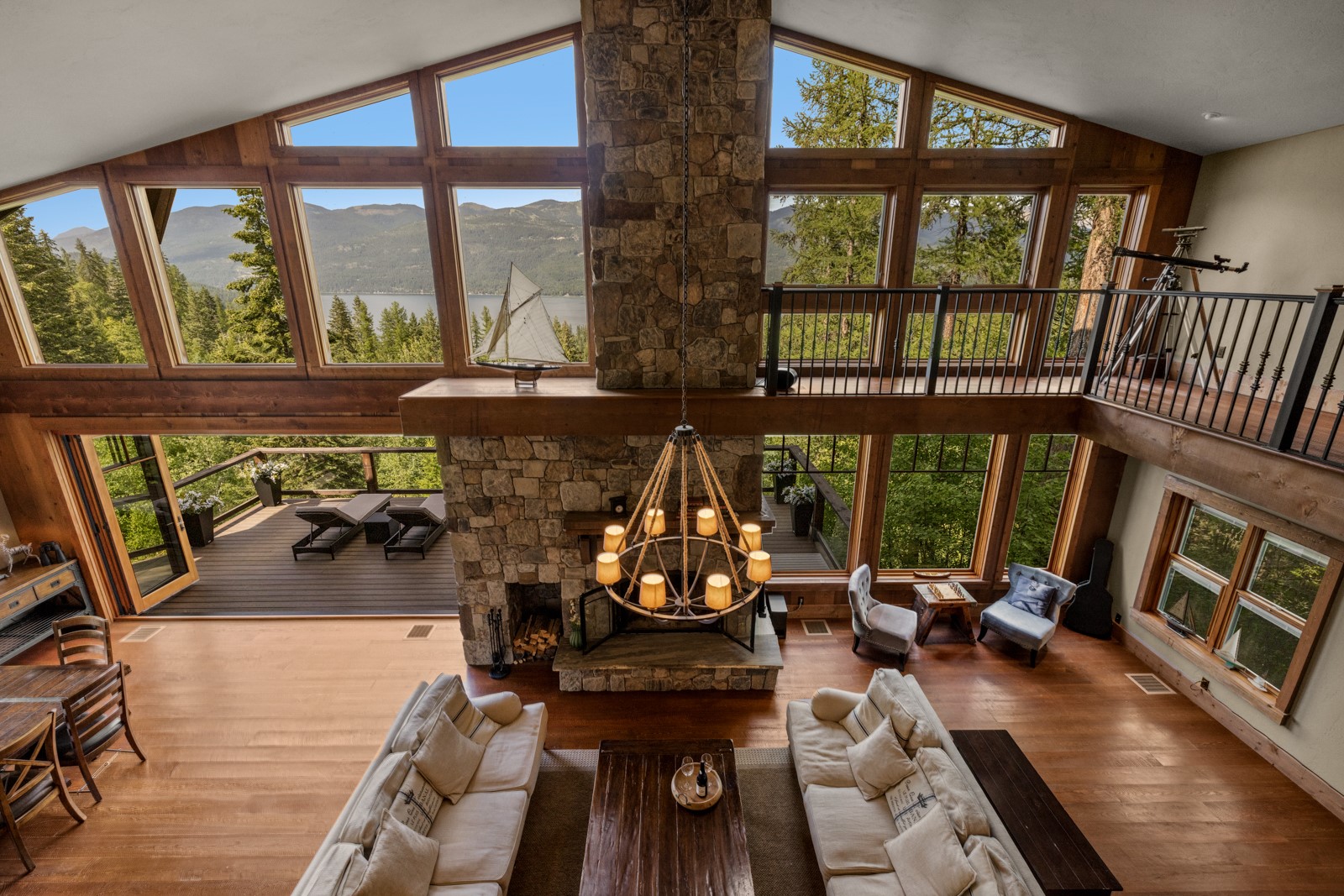 1725 Lion Mountain Drive Property Photo 35