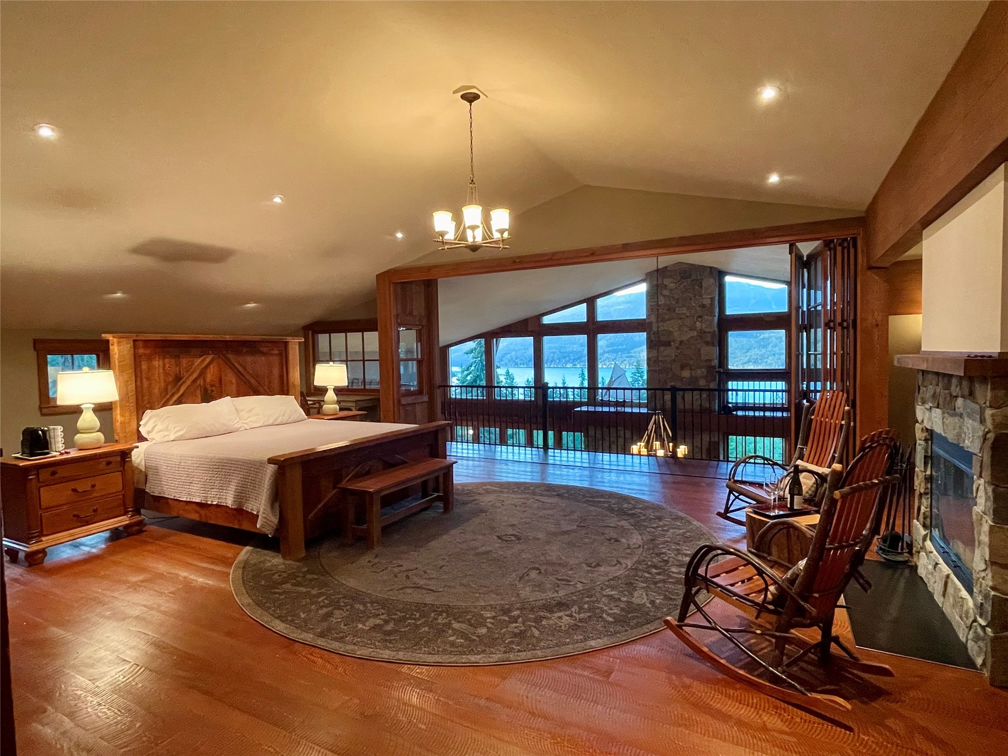 1725 Lion Mountain Drive Property Photo 37