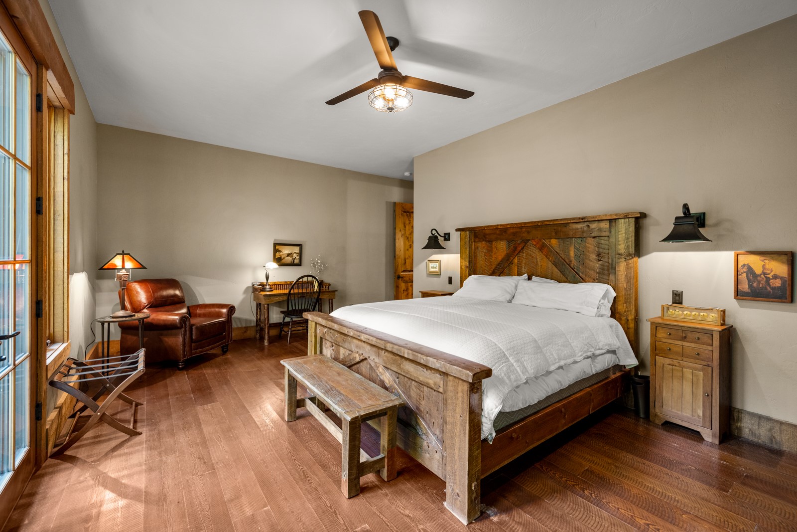 1725 Lion Mountain Drive Property Photo 47