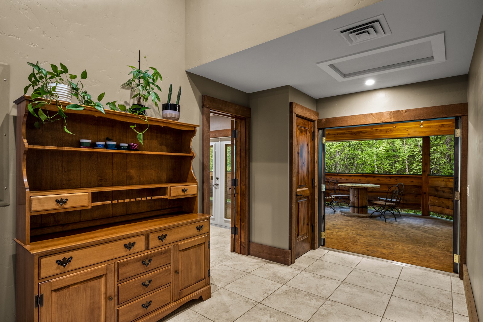 1725 Lion Mountain Drive Property Photo 84