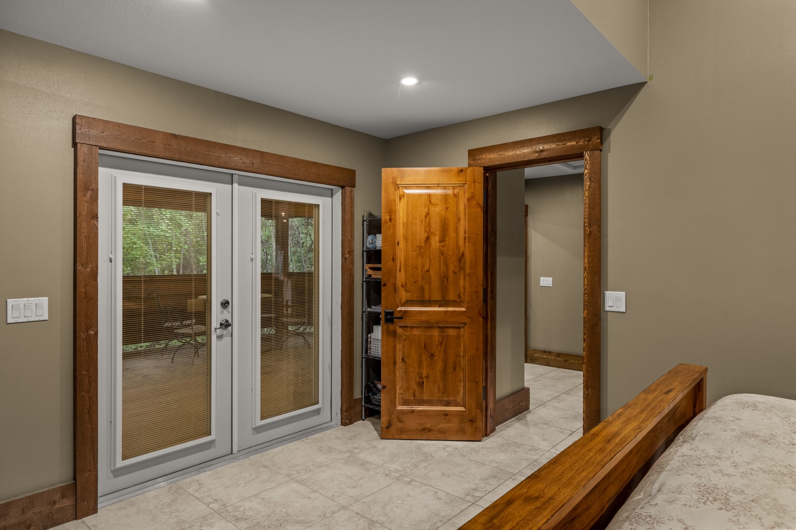 1725 Lion Mountain Drive Property Photo 86