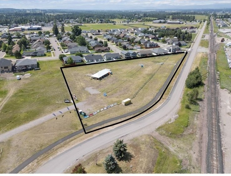 165 Veteran Drive Property Photo