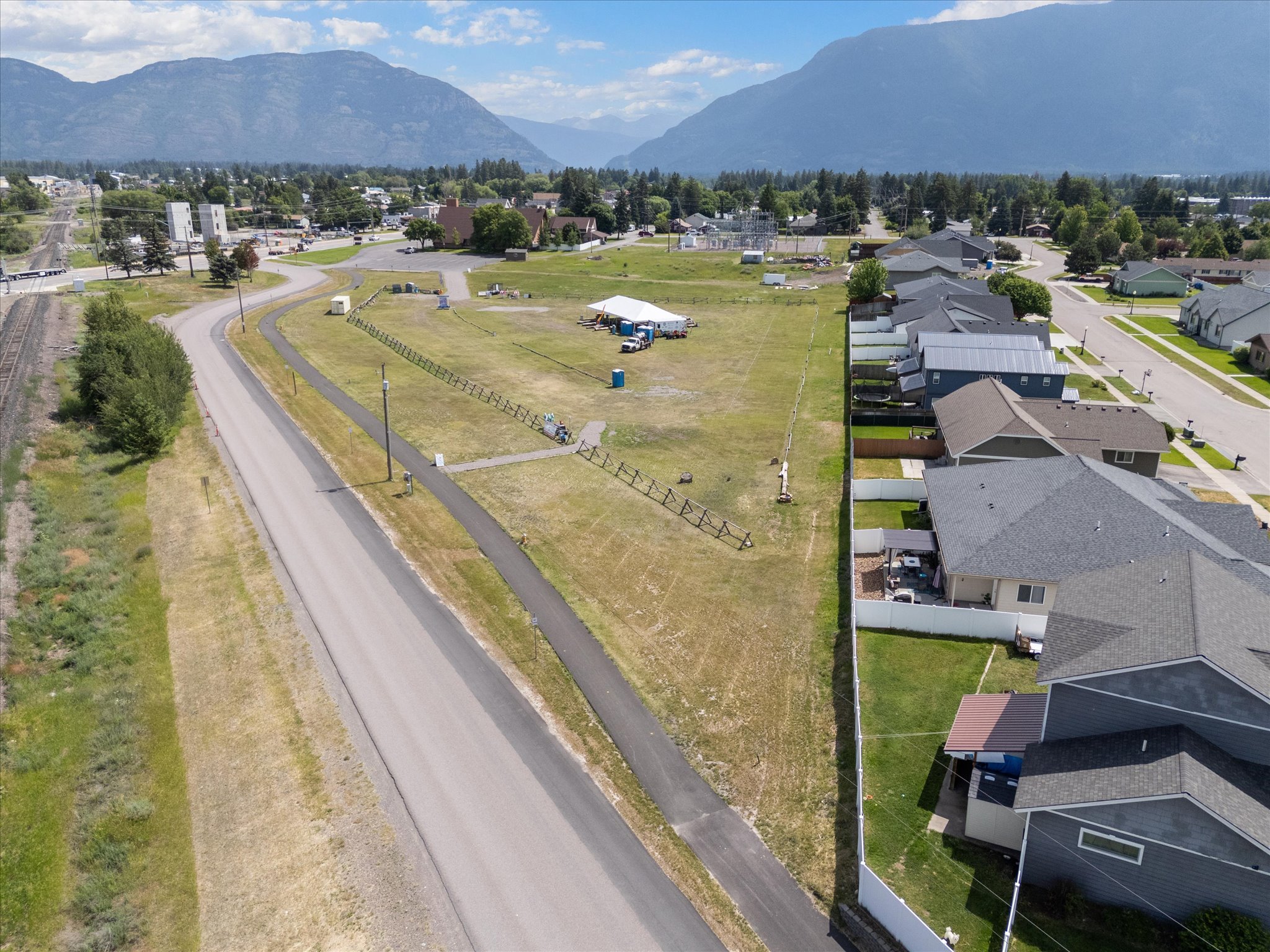 165 Veteran Drive Property Photo 3
