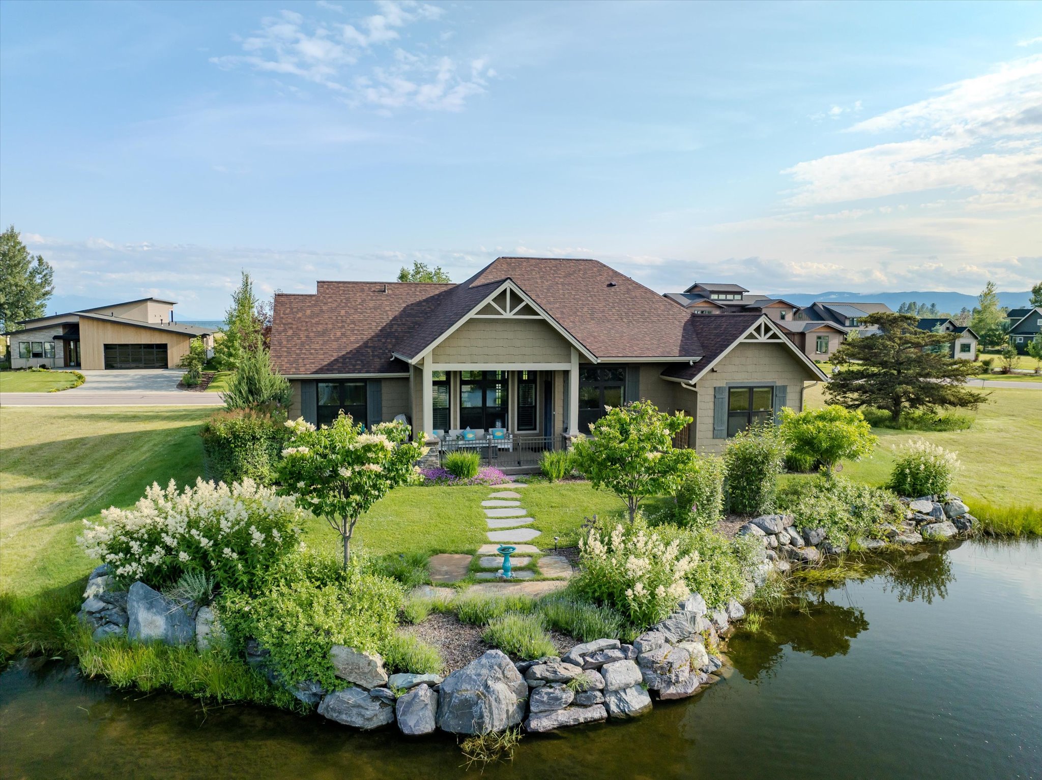 Nhn Lake Pointe Drive Property Photo 1