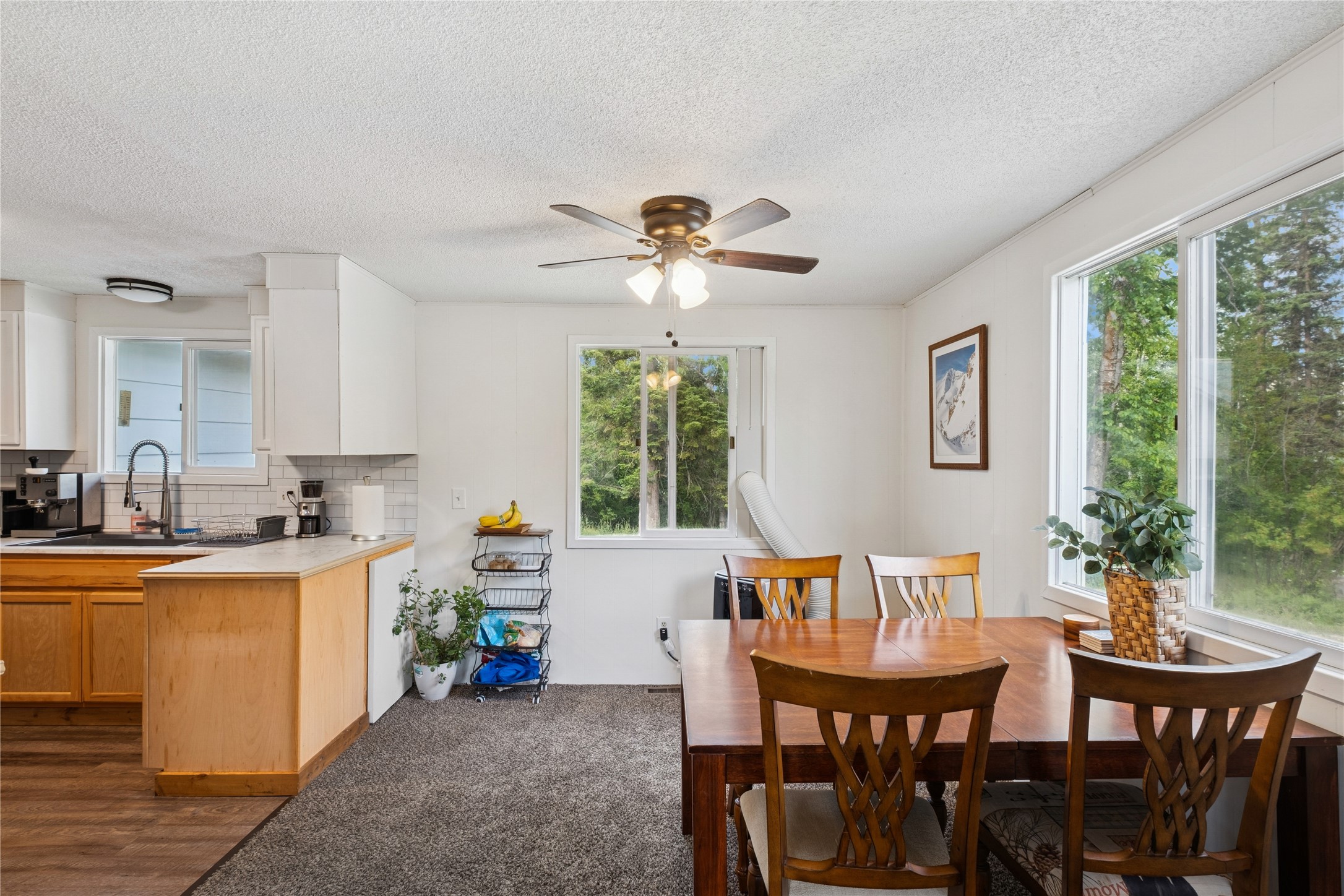 1970 Benchmark Lane Property Photo 14
