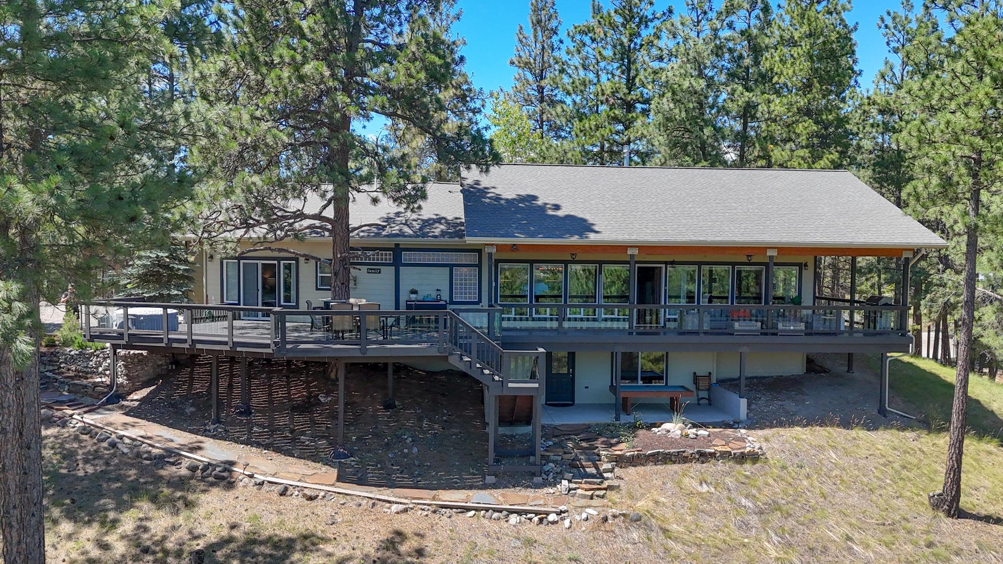 2874 Sophie Lake Road Property Photo 1