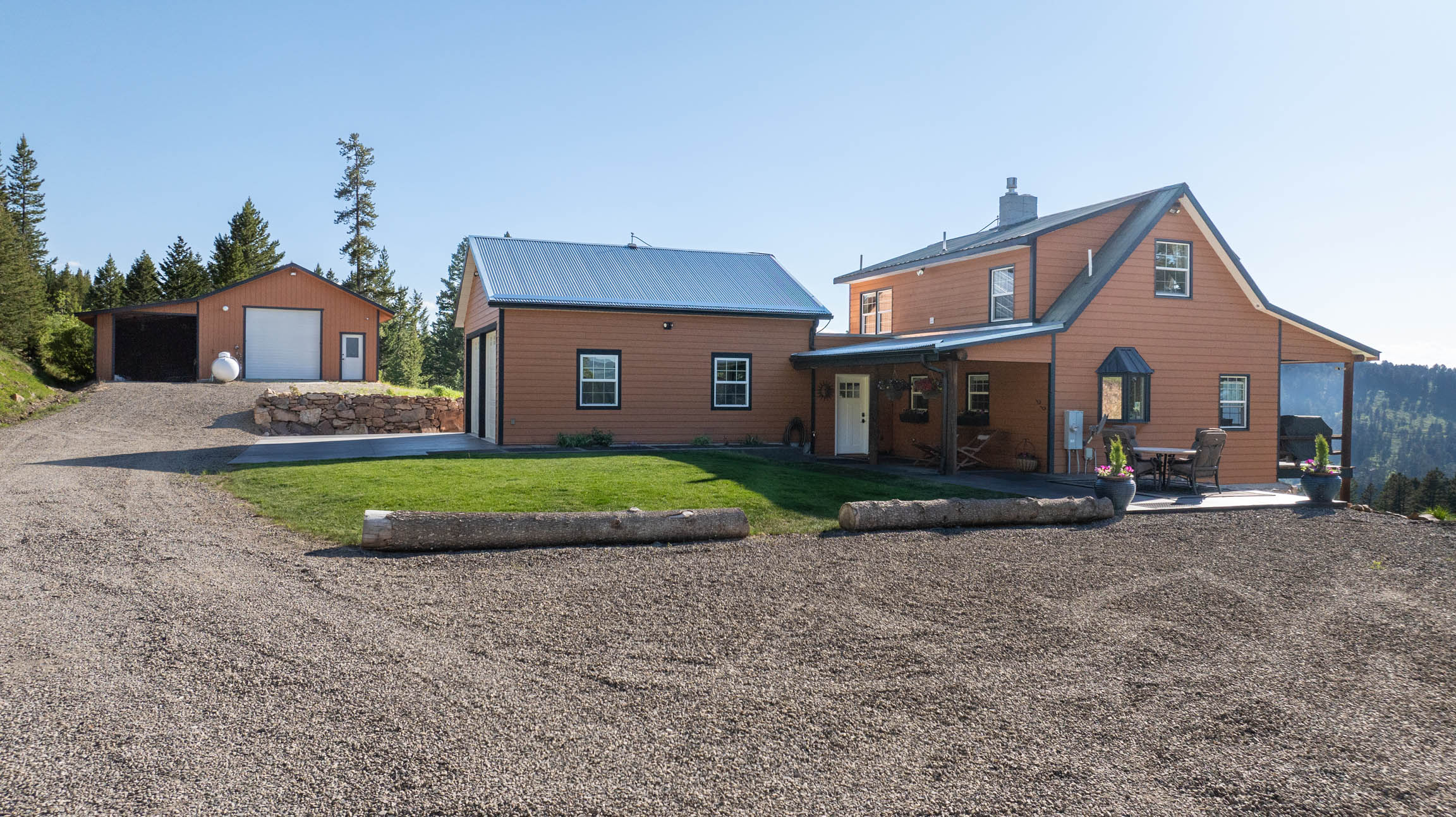 185 Peak Road Property Photo 8