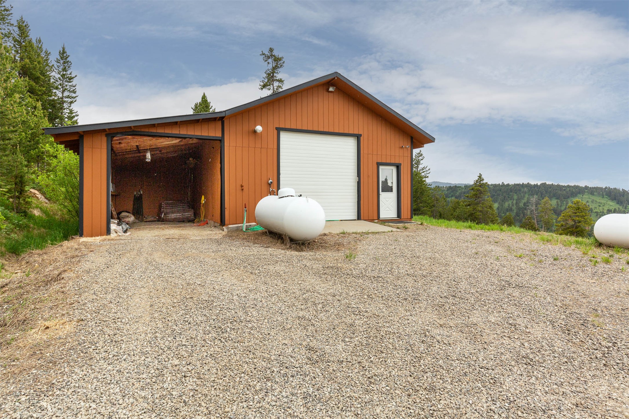 185 Peak Road Property Photo 11
