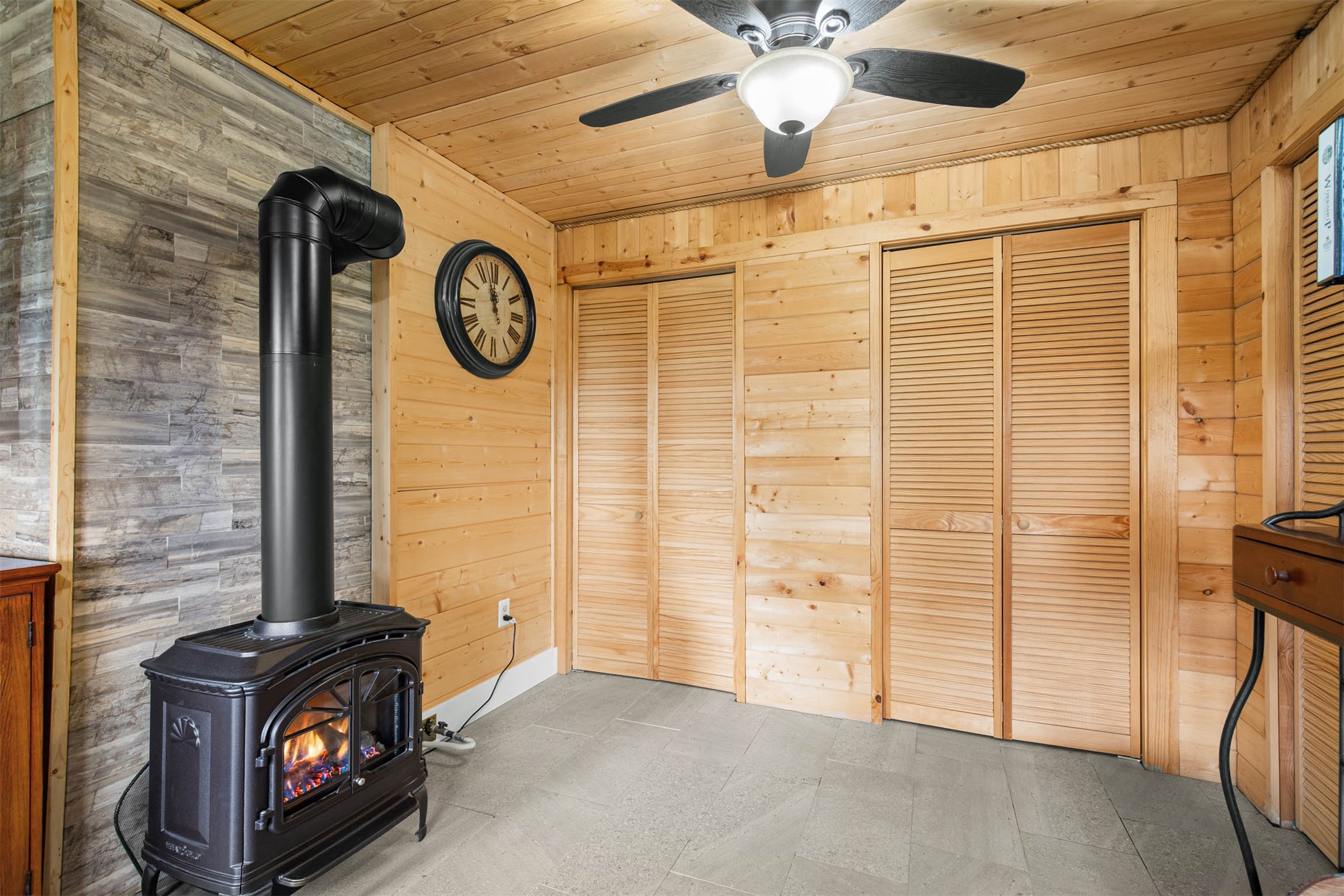 185 Peak Road Property Photo 35