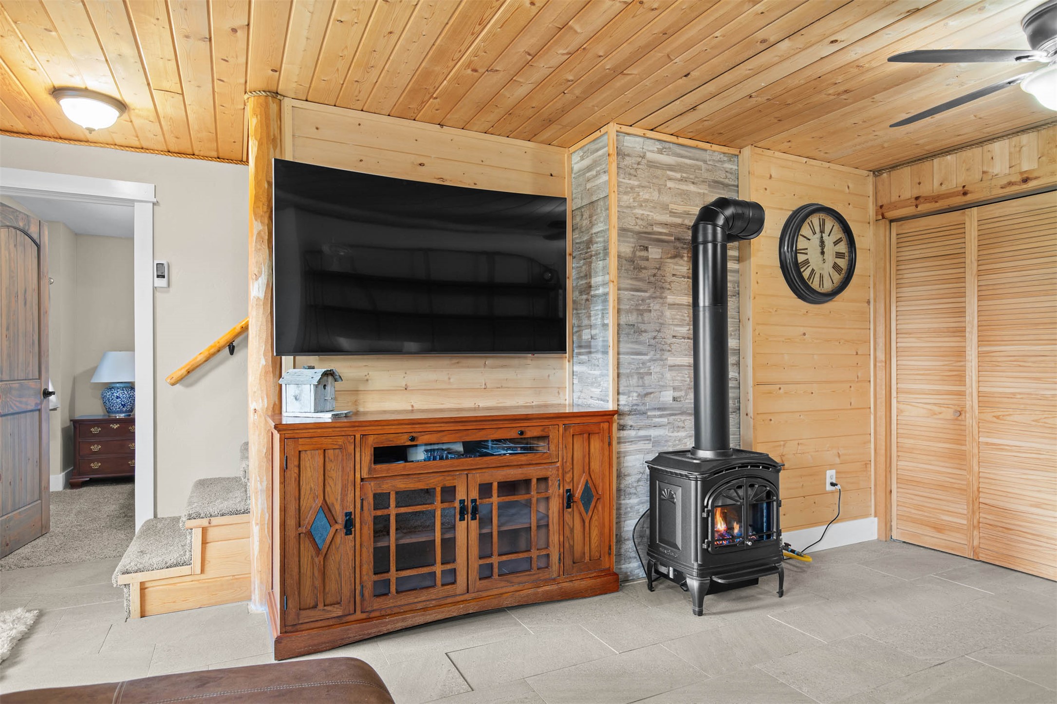 185 Peak Road Property Photo 37