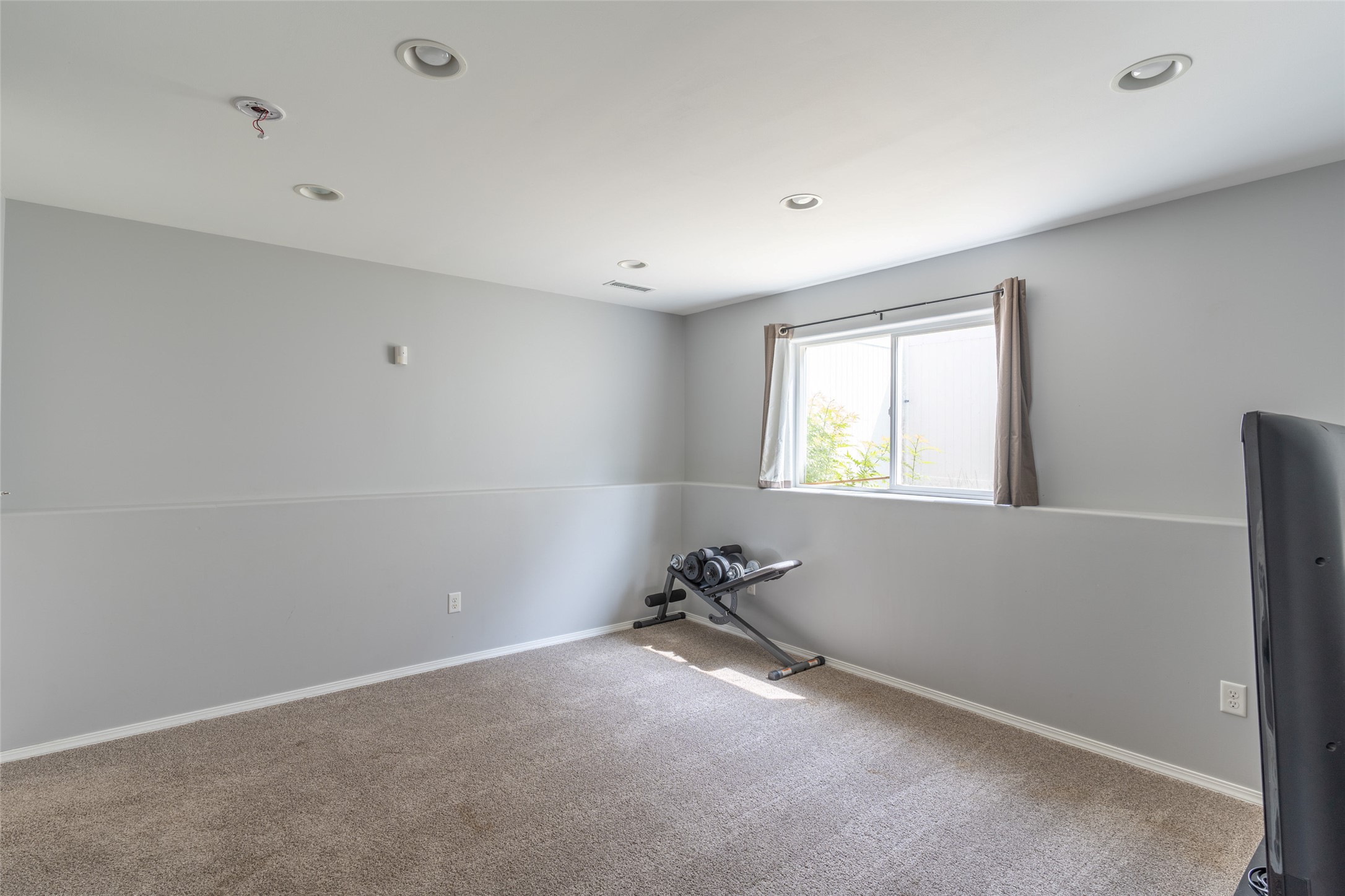 108 Hearst Drive Property Photo 25