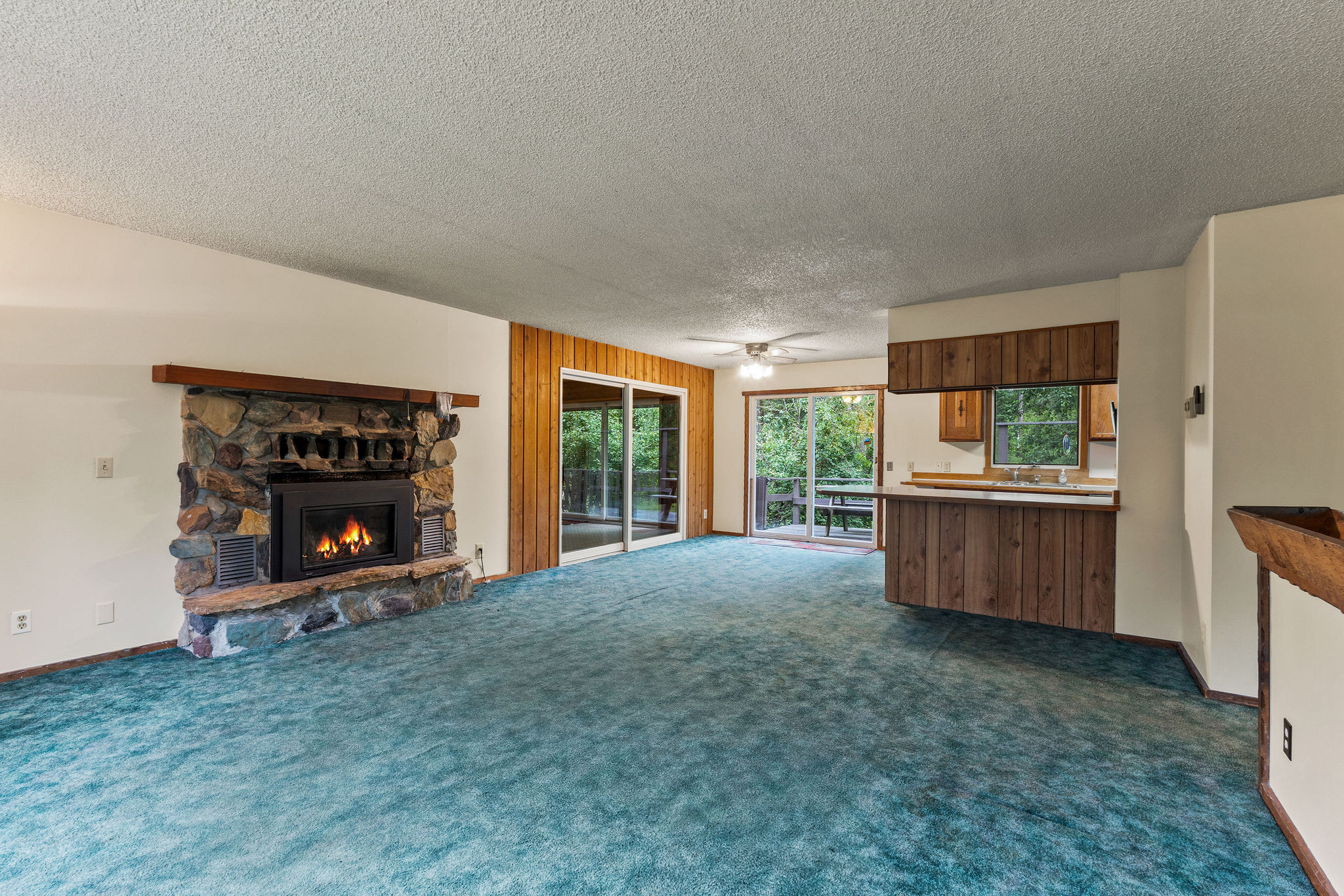 1255 & 1285 Tamarack Lane Property Photo 7