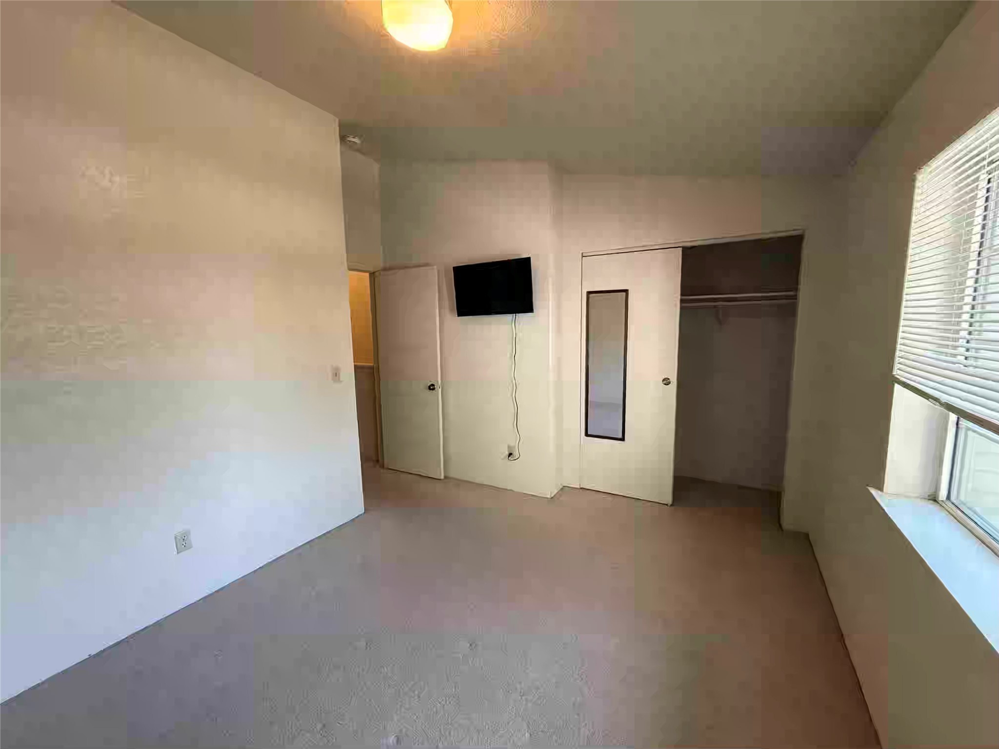 2801 Highcliff Court 3 Property Photo 13