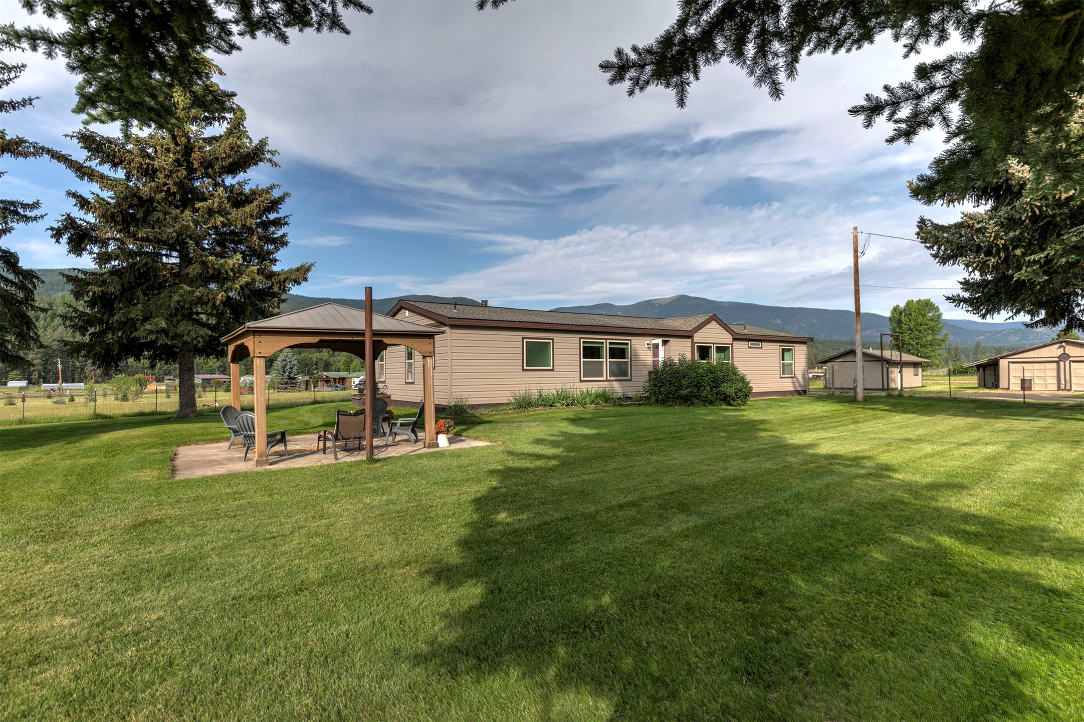 22495 Nine Mile Road Property Photo 2