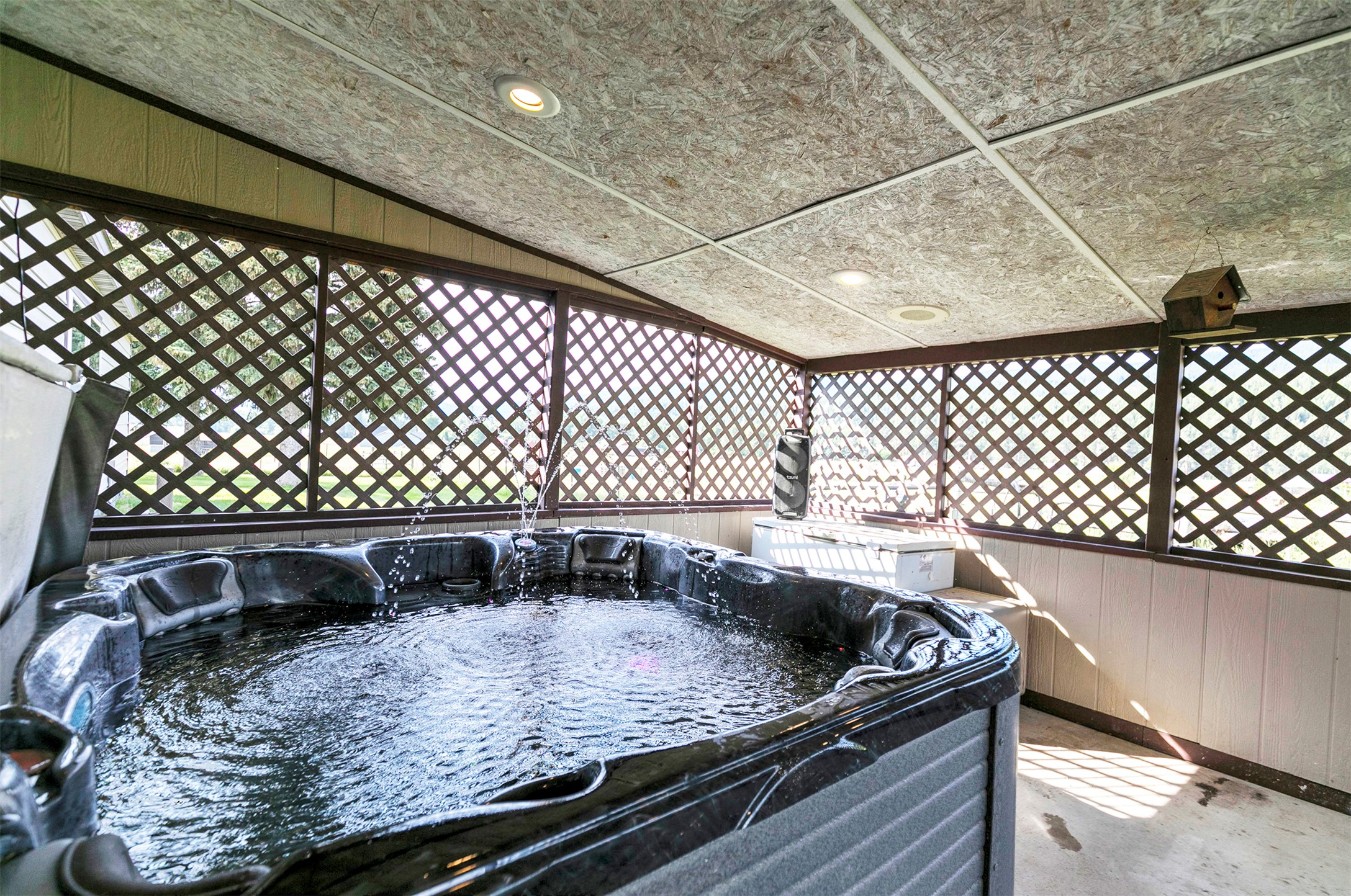 22495 Nine Mile Road Property Photo 35