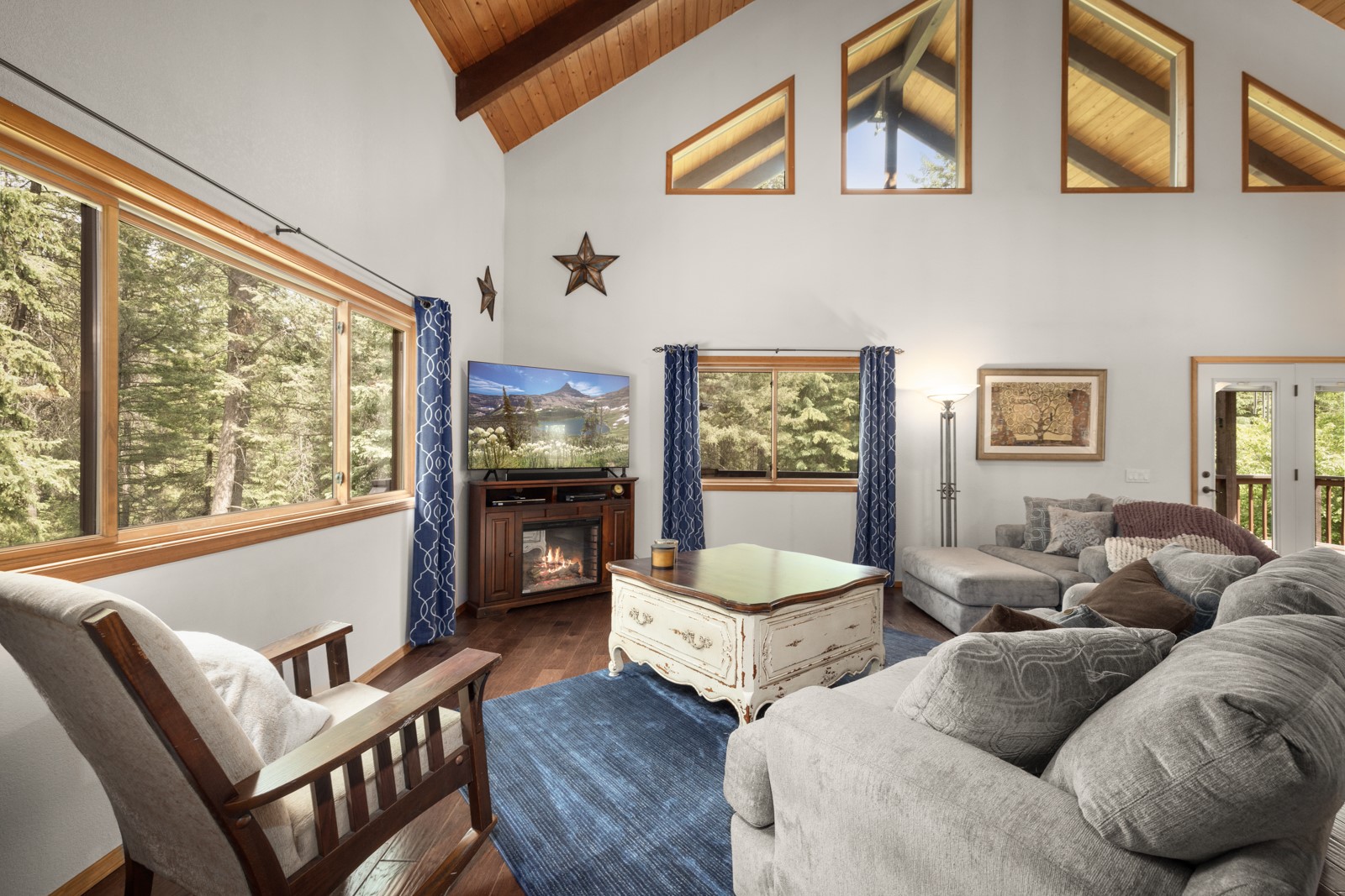 125 Wagon Wheel Road Property Photo 28