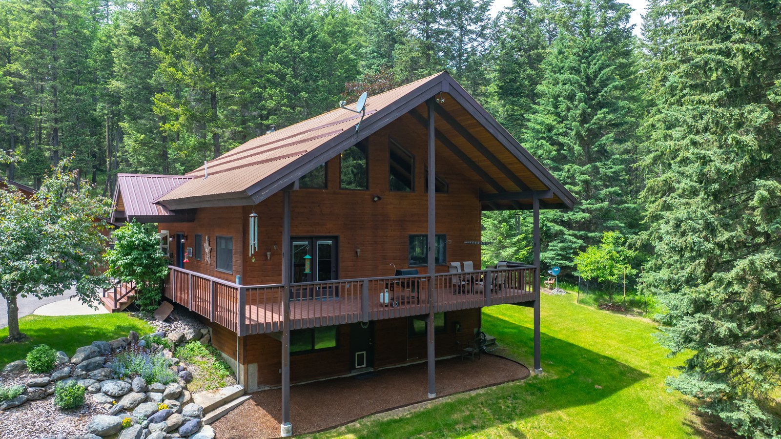 125 Wagon Wheel Road Property Photo 1