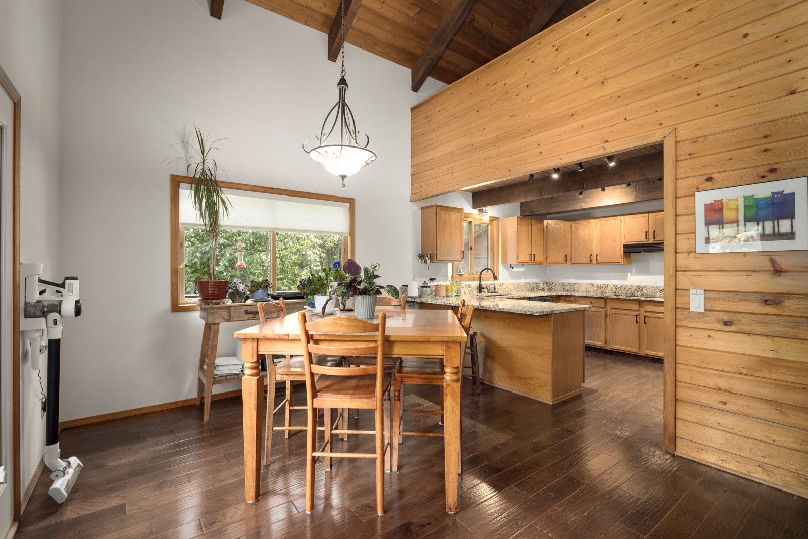 125 Wagon Wheel Road Property Photo 36