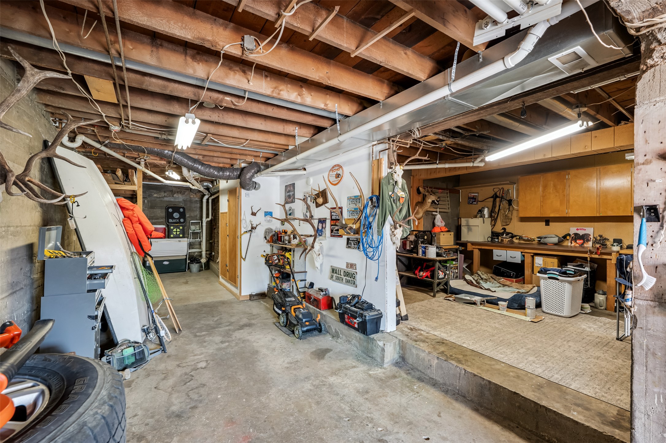 1046 W Park Street Property Photo 30