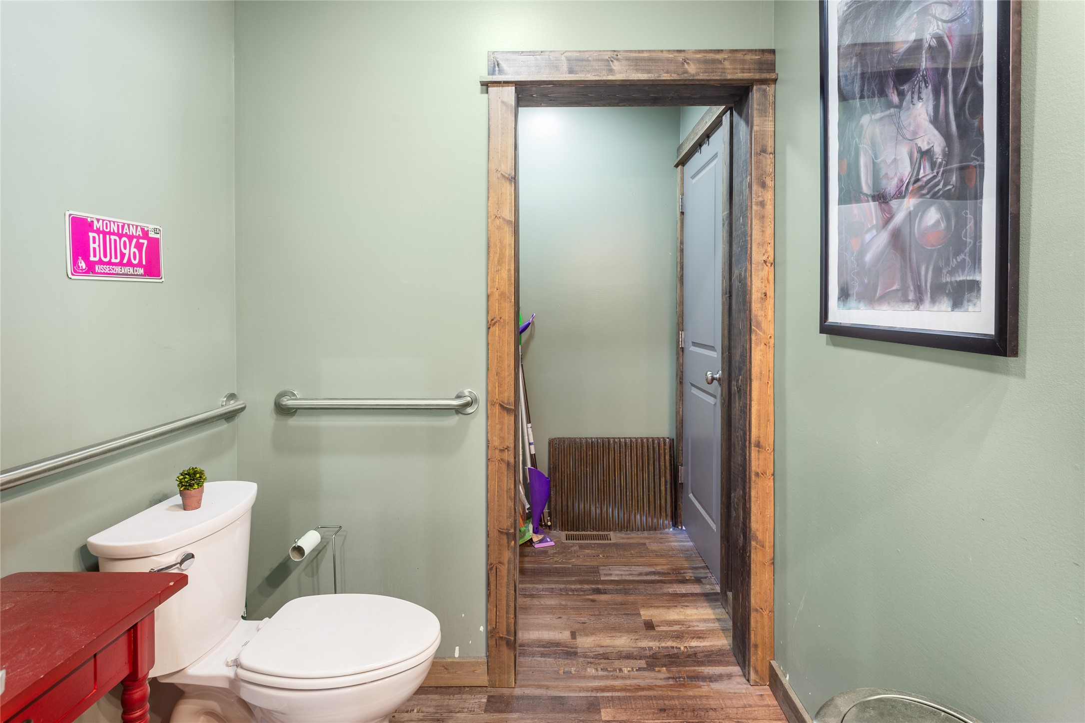 1635 Harrison Avenue Property Photo 12