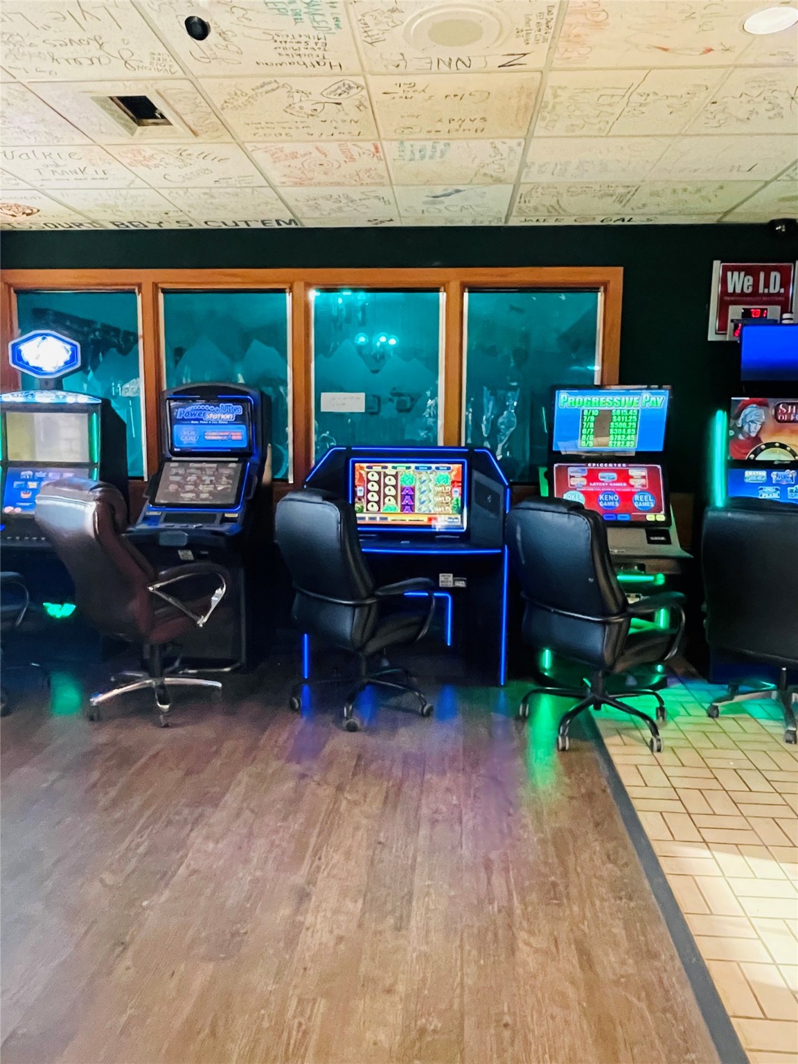 100 Indiana Street Property Photo 17