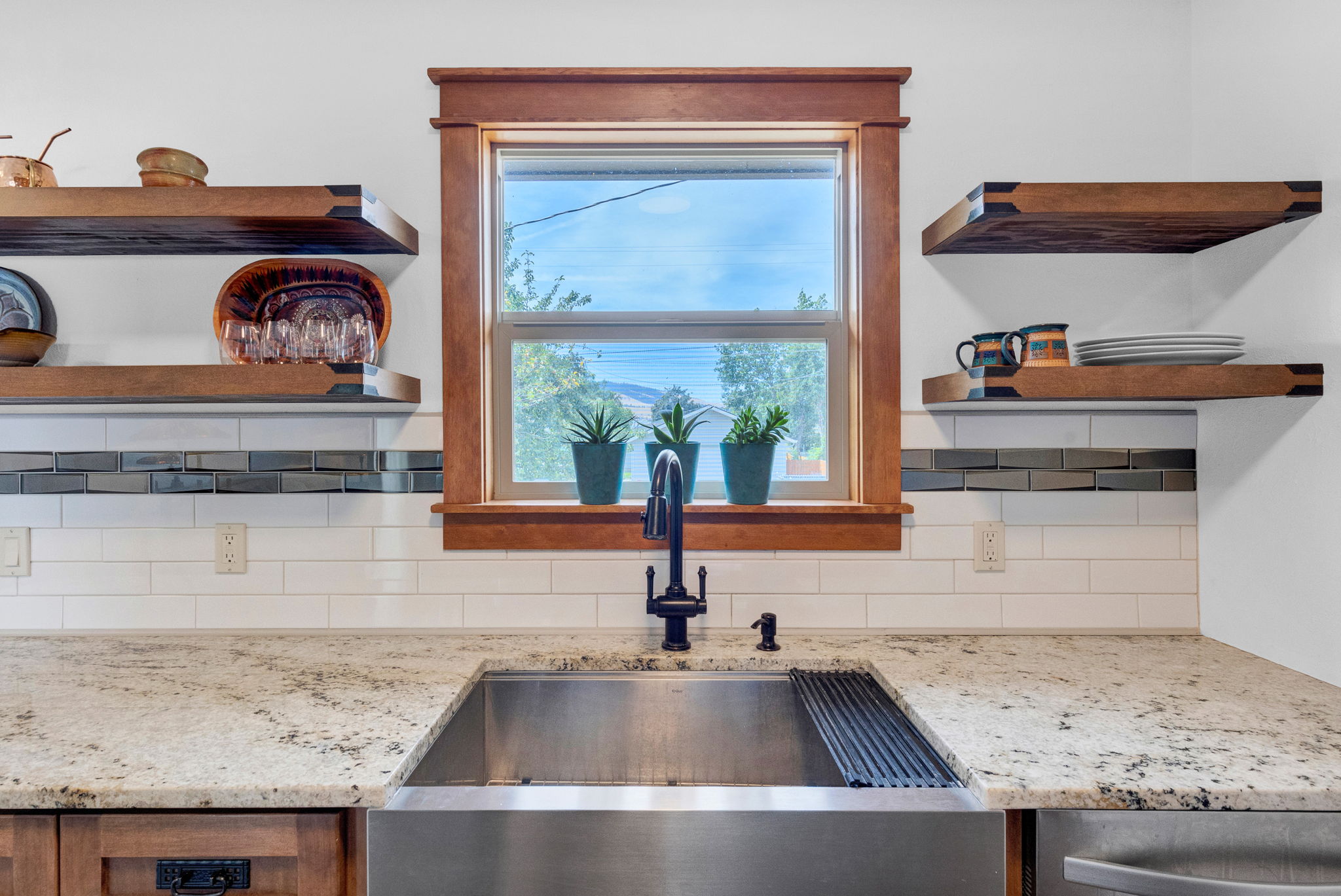 1755 North Avenue W Property Photo 13