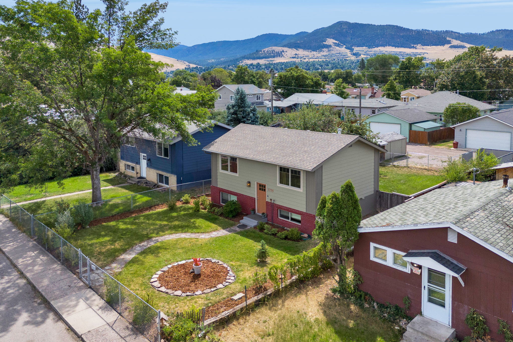 1755 North Avenue W Property Photo 45