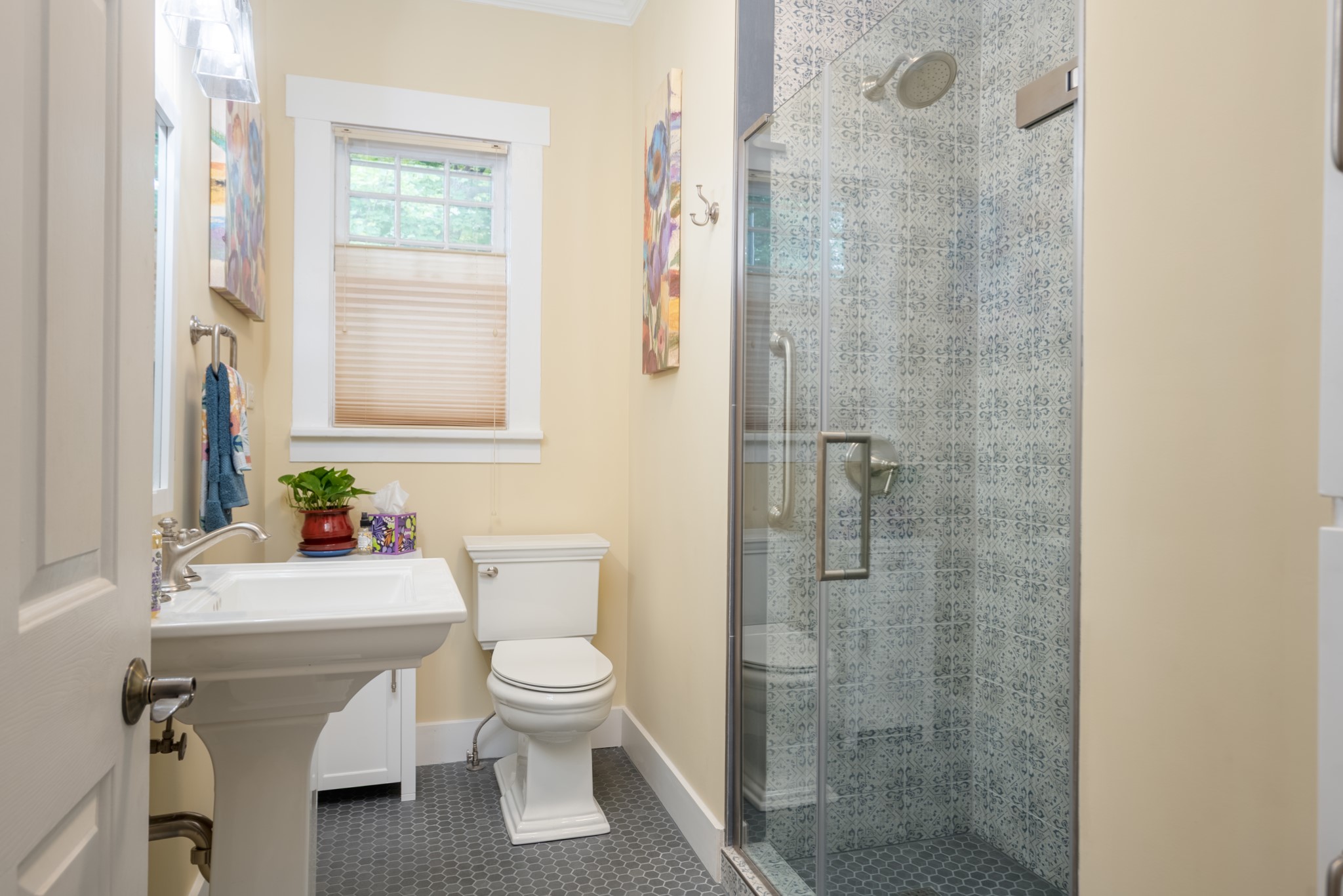 340 Daly Avenue Property Photo 22