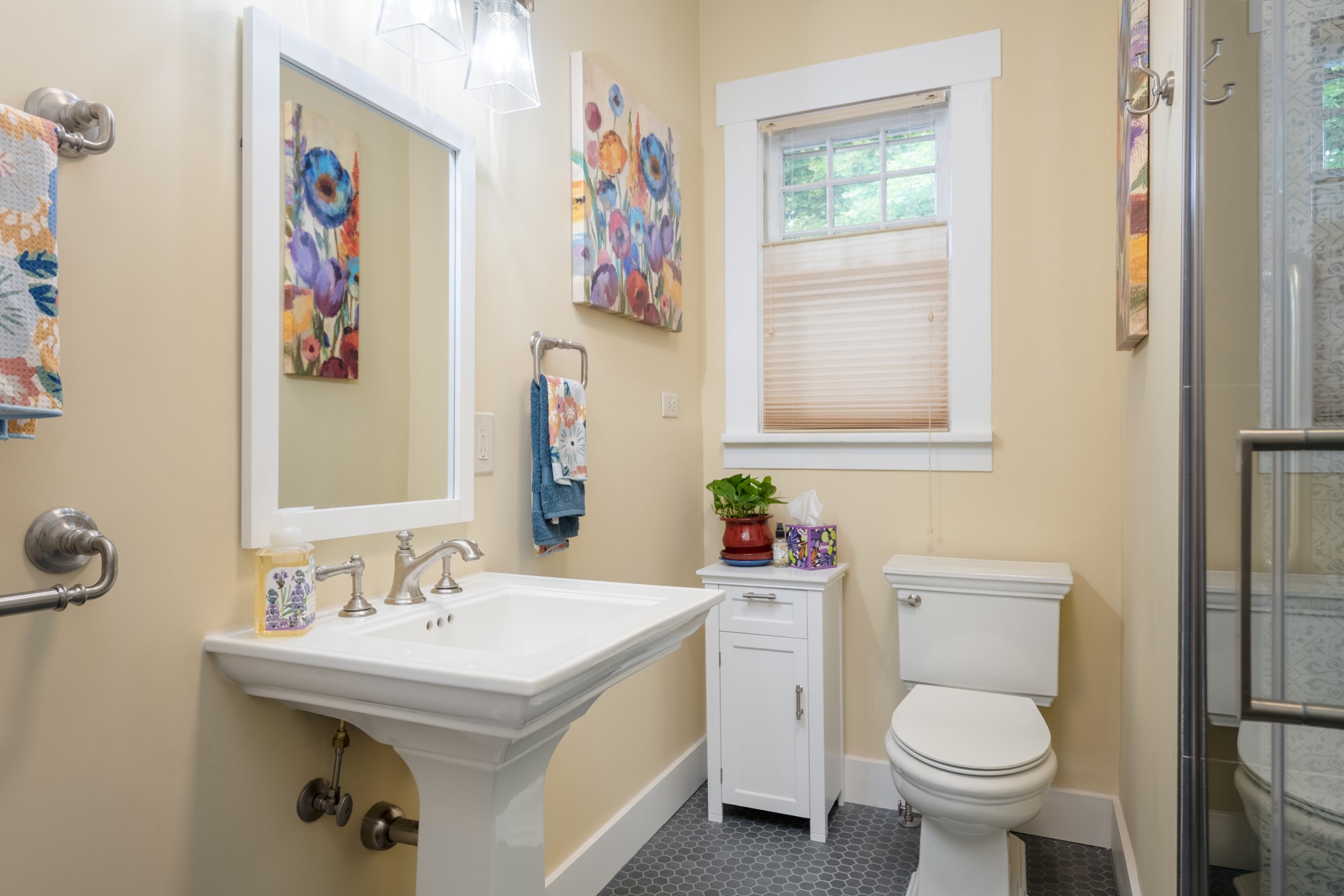 340 Daly Avenue Property Photo 23