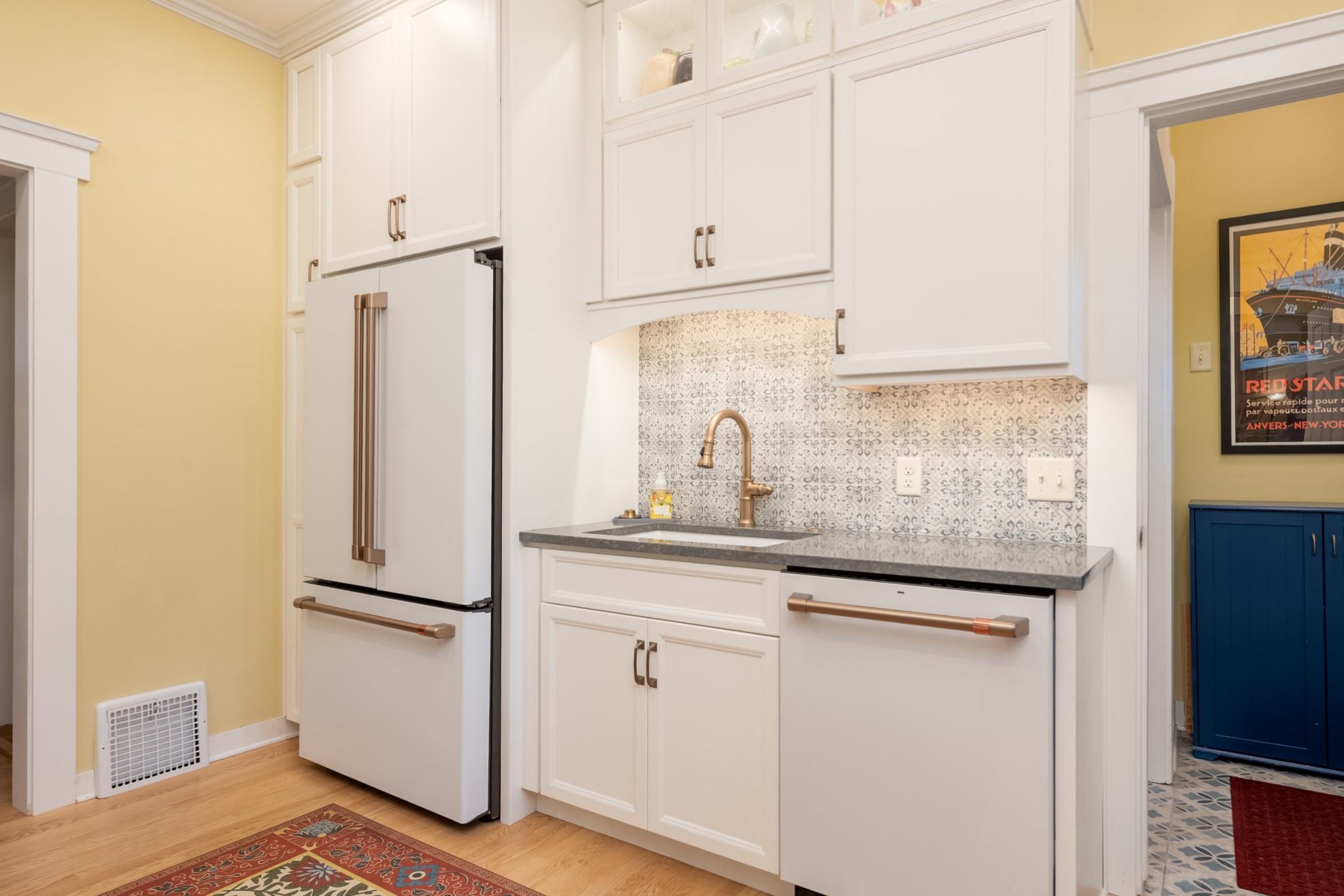 340 Daly Avenue Property Photo 28